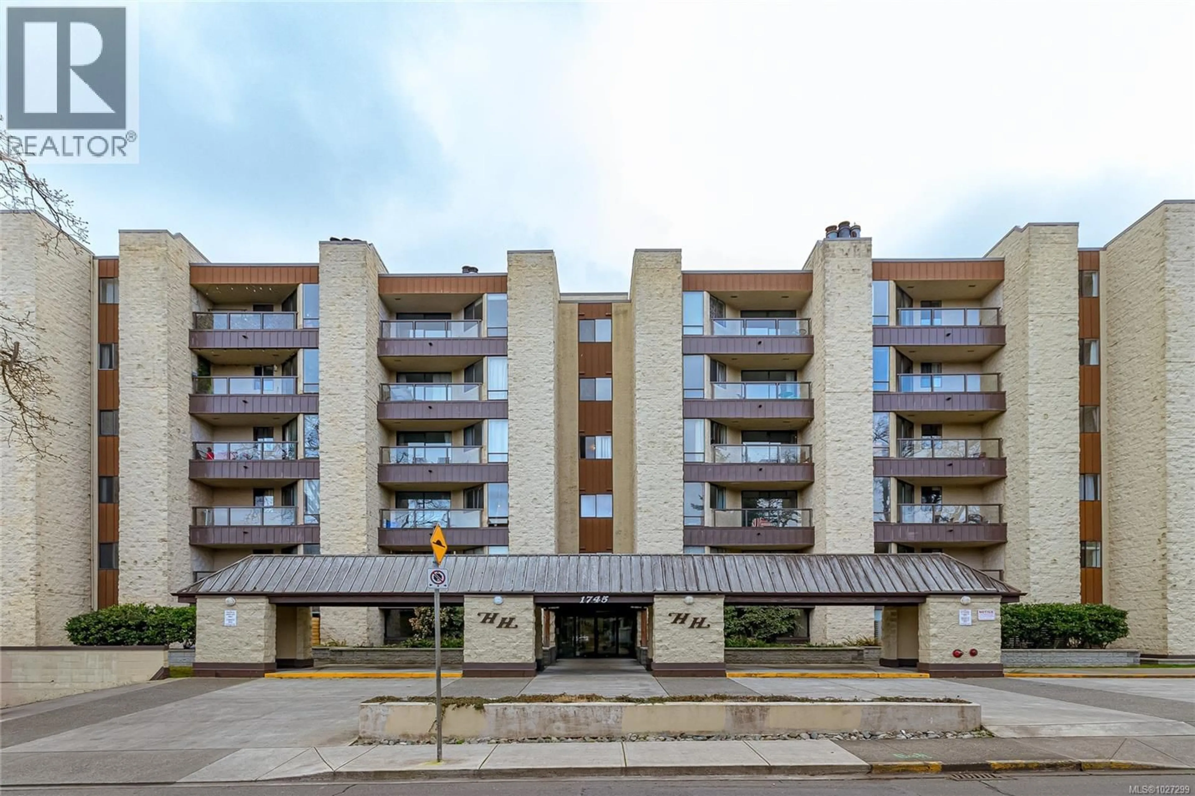 Unknown for 209 - 1745 LEIGHTON ROAD, Victoria British Columbia V8R6R6