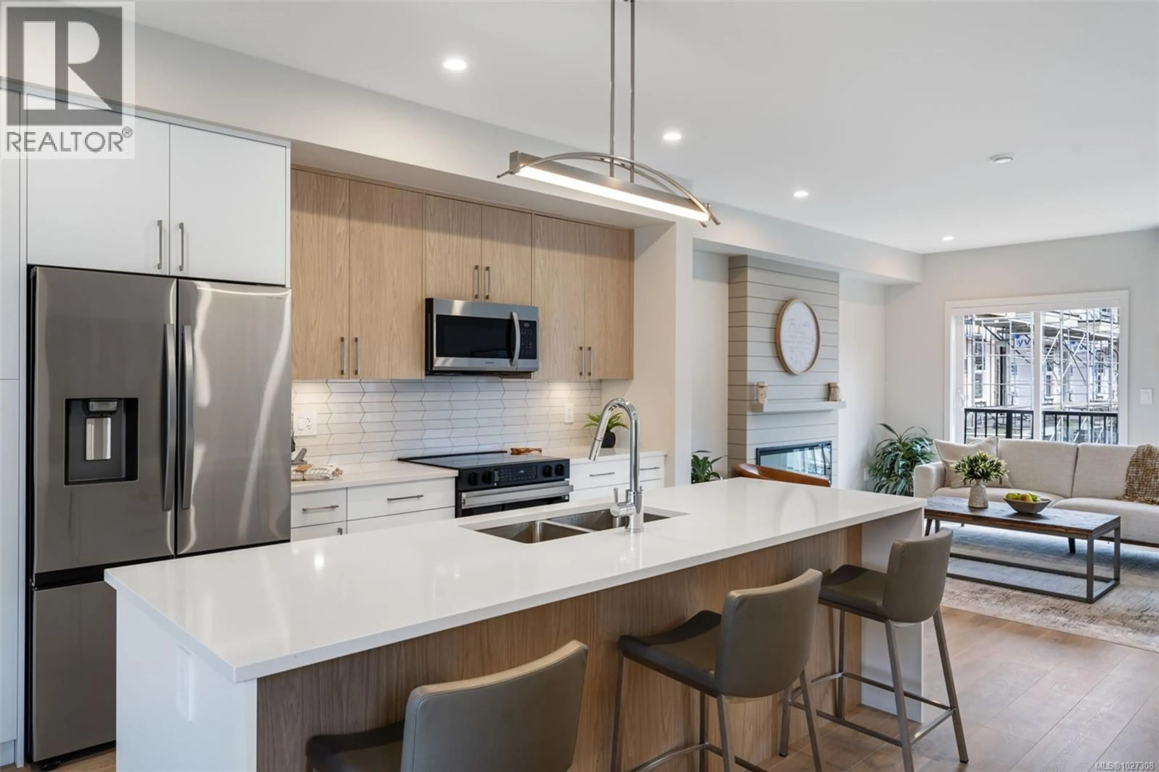 Contemporary kitchen, ceramic/tile floor for 1214 ARCADIAWOOD COURT, Langford British Columbia V9C0V5