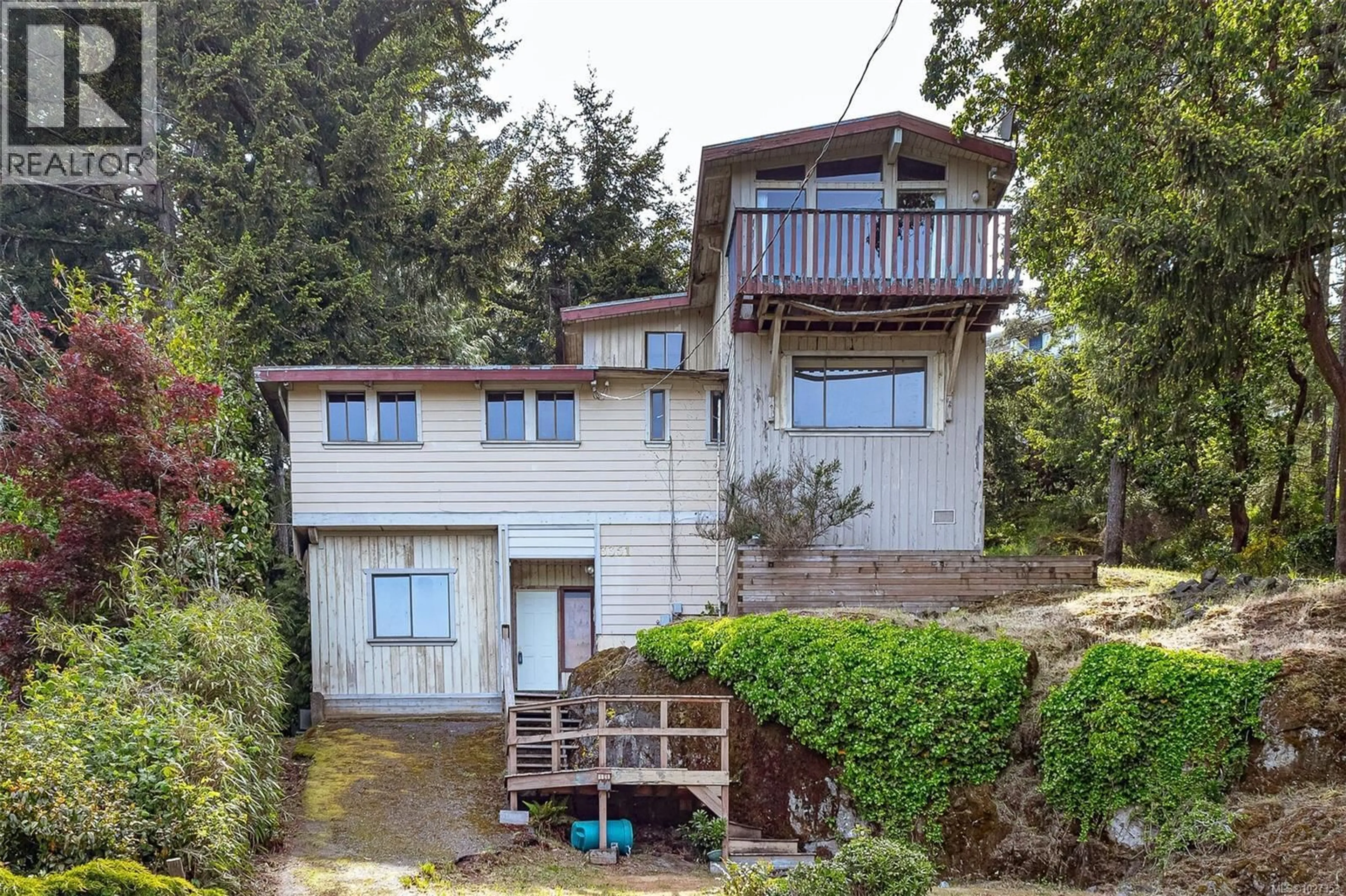 A pic from outside/outdoor area/front of a property/back of a property/a pic from drone, unknown for 3351 BETULA PLACE, Colwood British Columbia V9C2N7