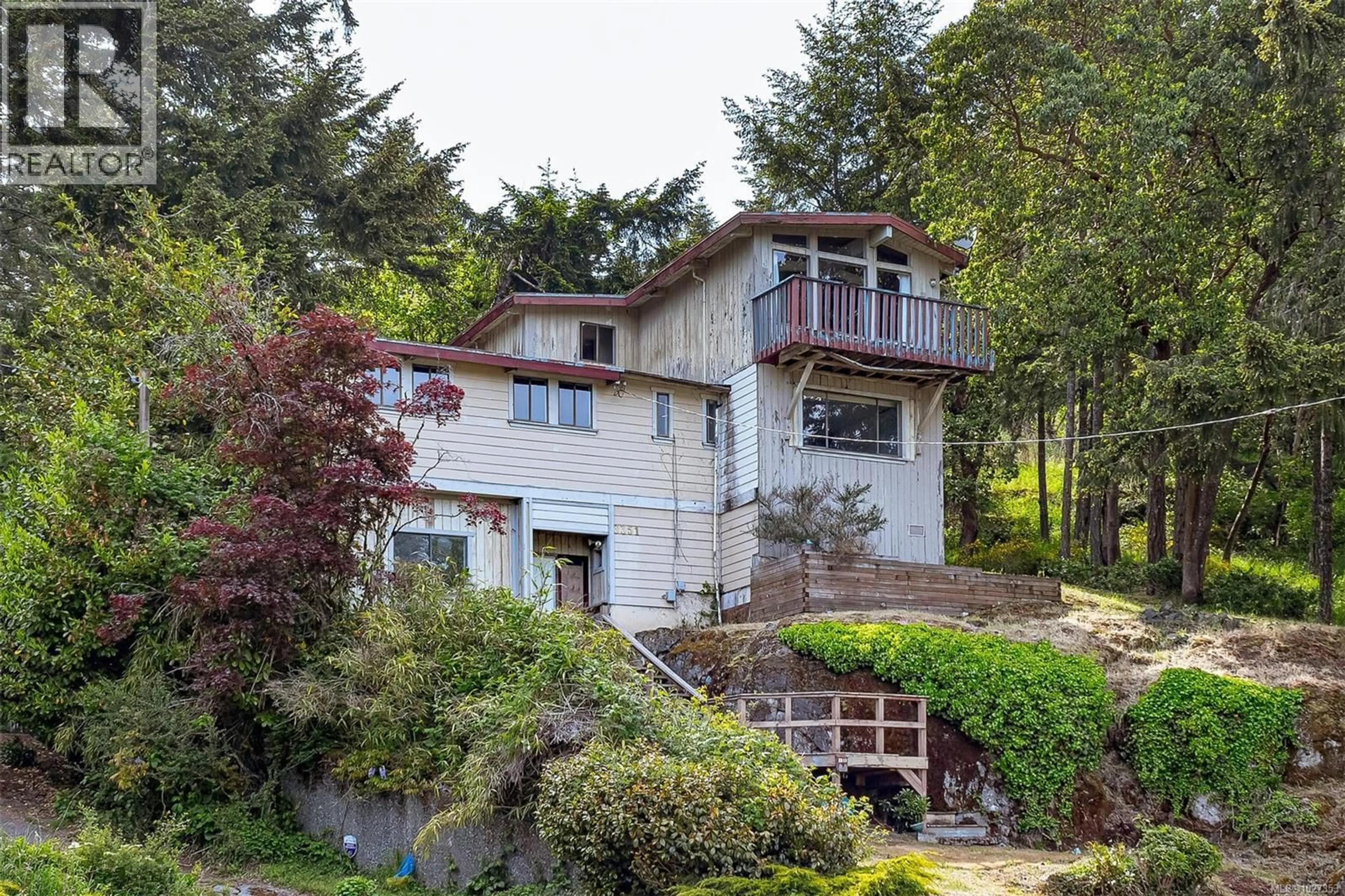 A pic from outside/outdoor area/front of a property/back of a property/a pic from drone, unknown for 3351 BETULA PLACE, Colwood British Columbia V9C2N7