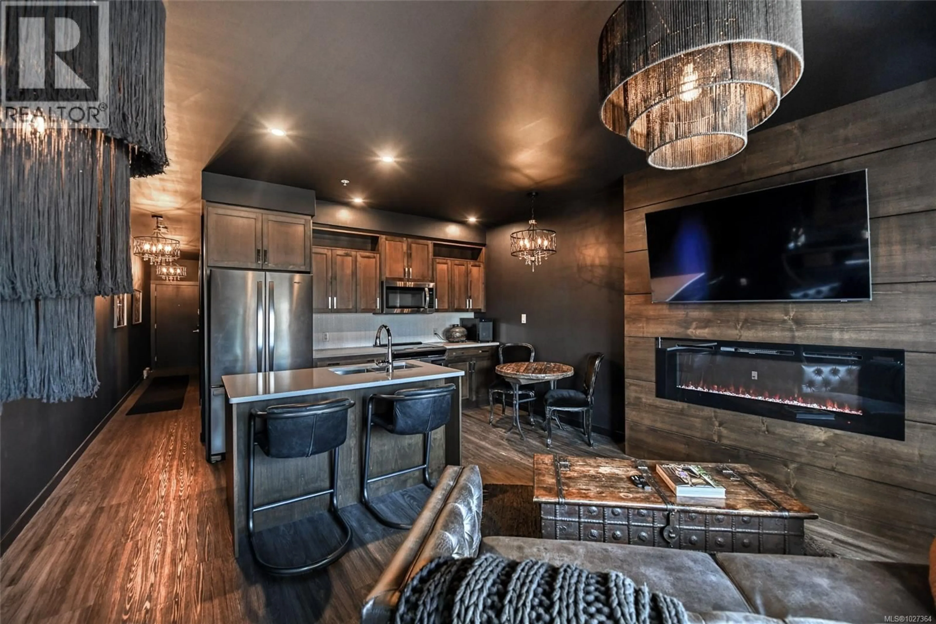 Open concept kitchen, unknown for 302 - 91 CHAPEL STREET, Nanaimo British Columbia V9R0J3