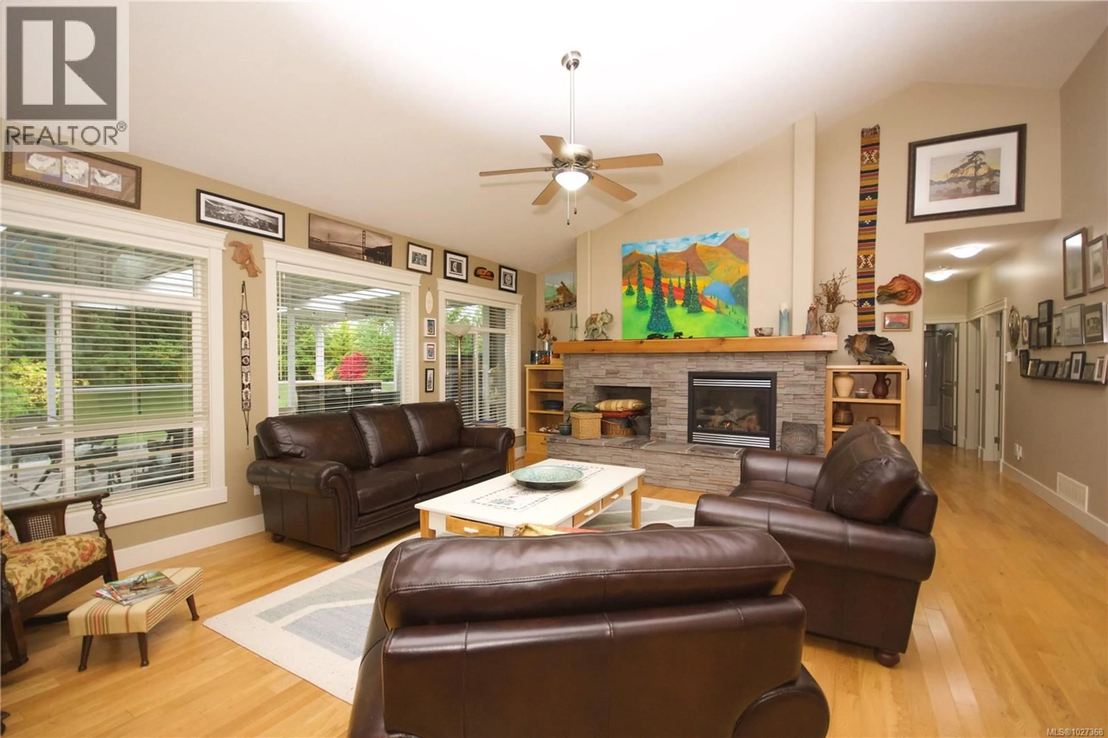 Living room with furniture, unknown for 2040 SUN KING ROAD, Coombs British Columbia V0R1M0