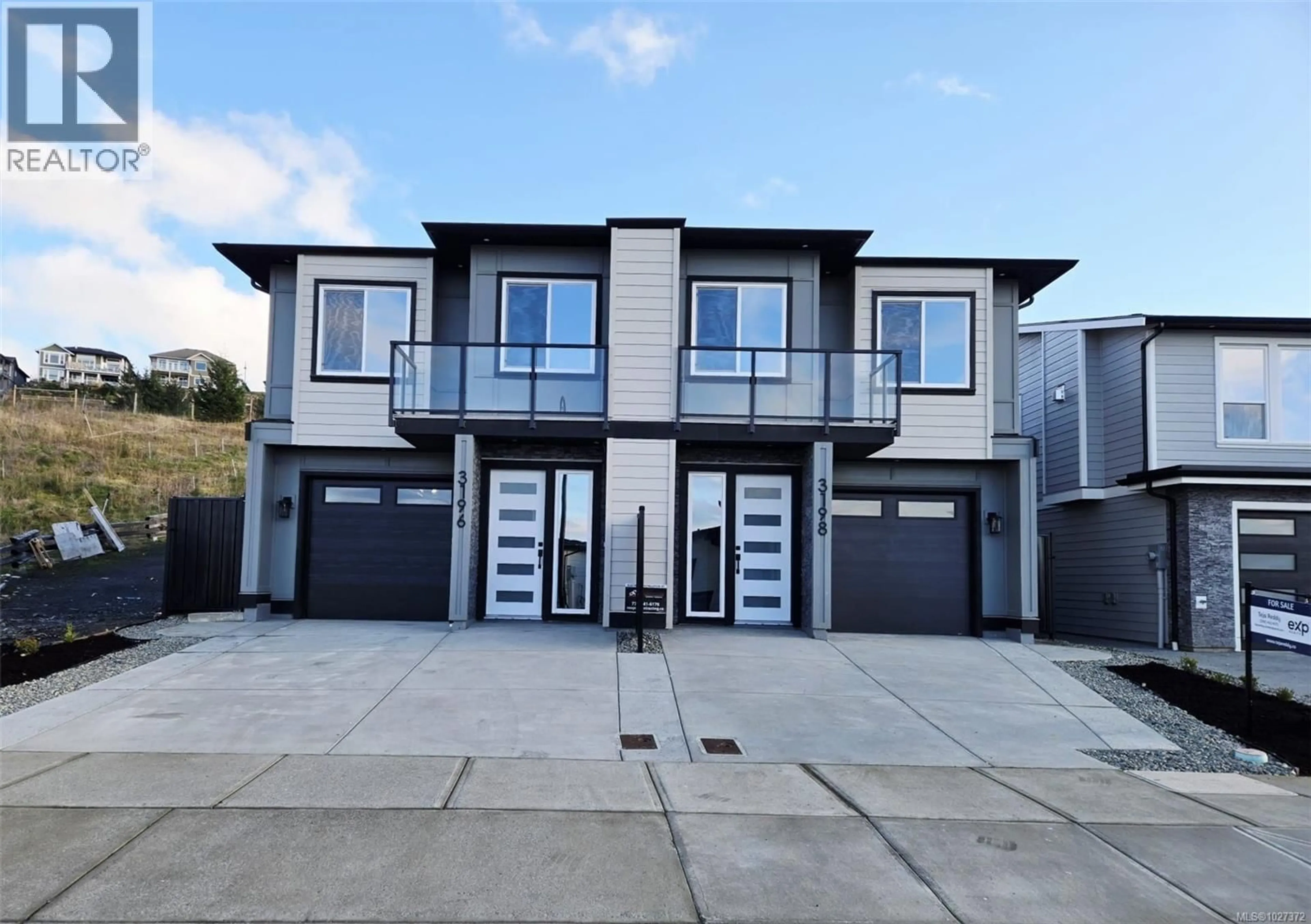 Home with vinyl exterior material, street for 3198 WOODRUSH DRIVE, Duncan British Columbia V9L0J9