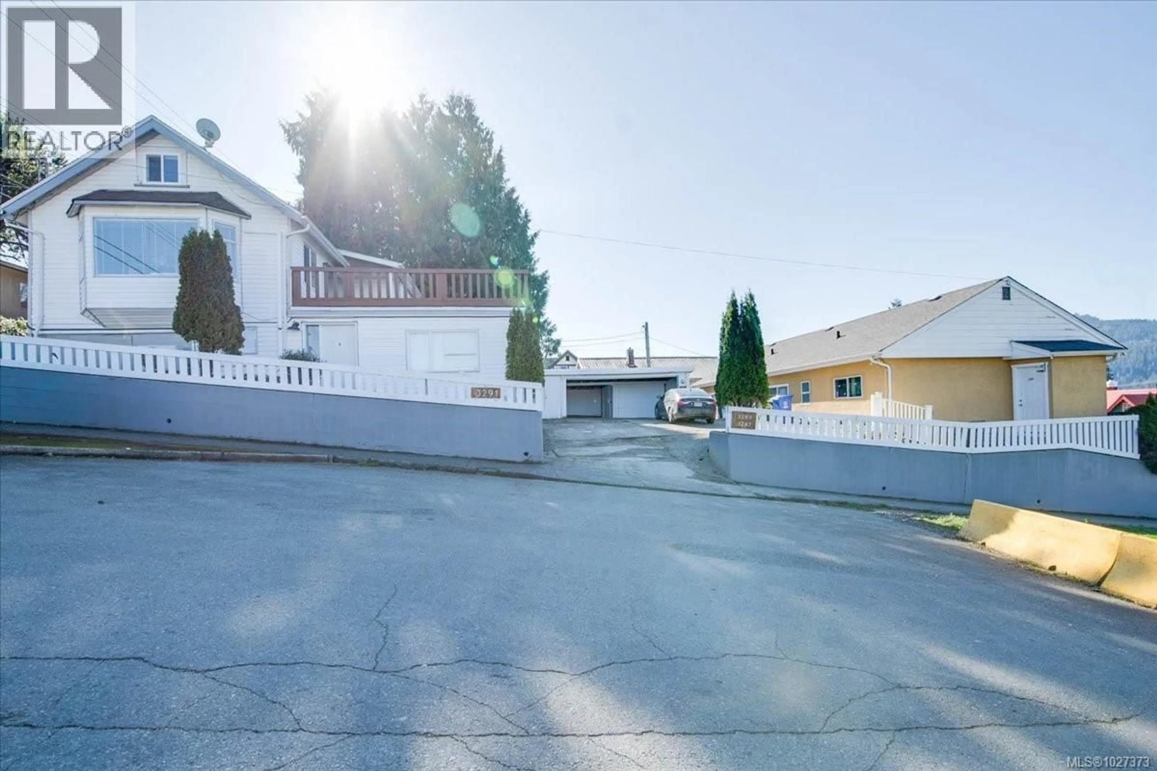 Unknown for 3291 3RD AVENUE, Port Alberni British Columbia V9Y4C9