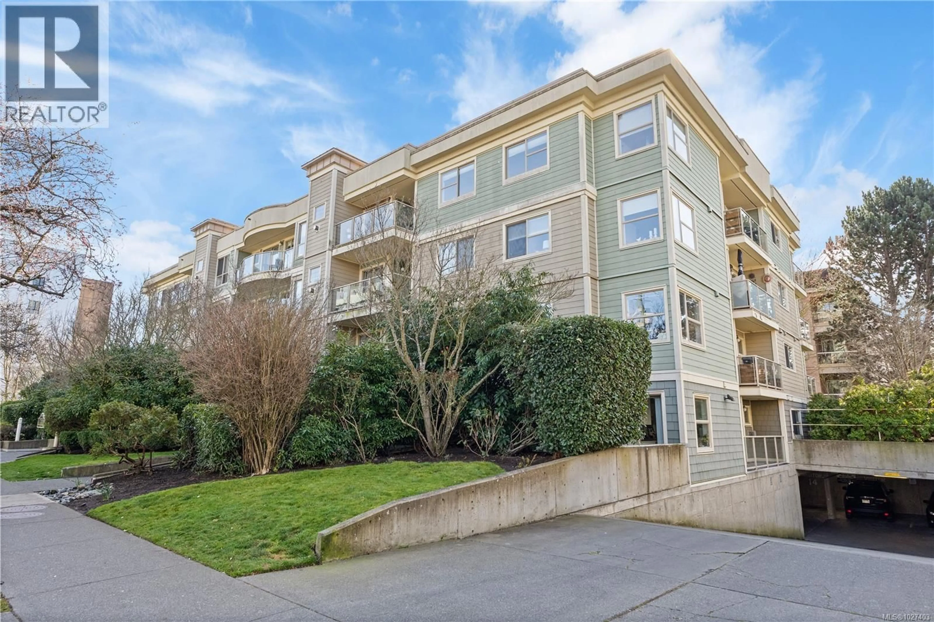 Unknown for 408 - 1025 MEARES STREET, Victoria British Columbia V8V3J7