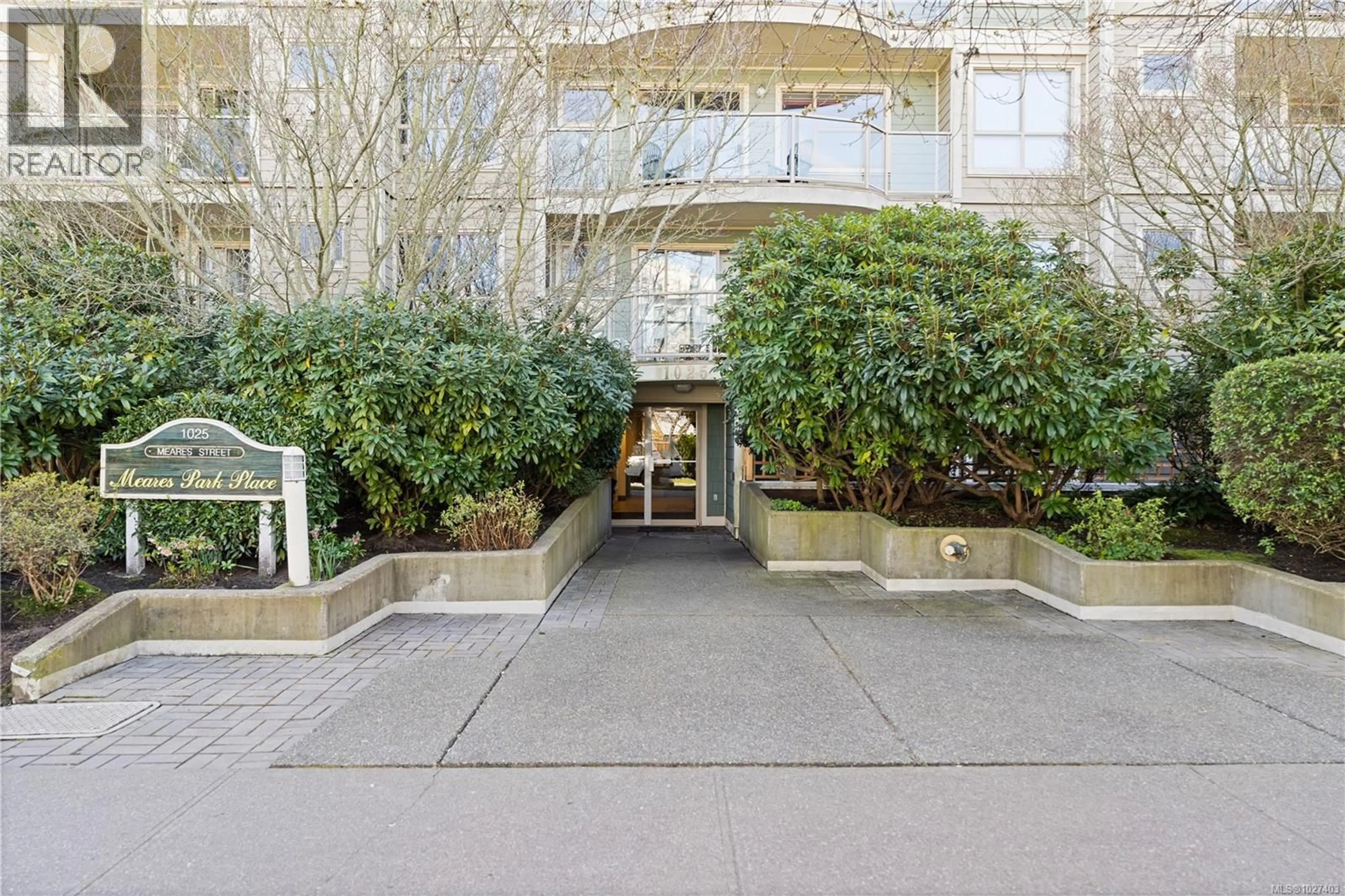 Unknown for 408 - 1025 MEARES STREET, Victoria British Columbia V8V3J7