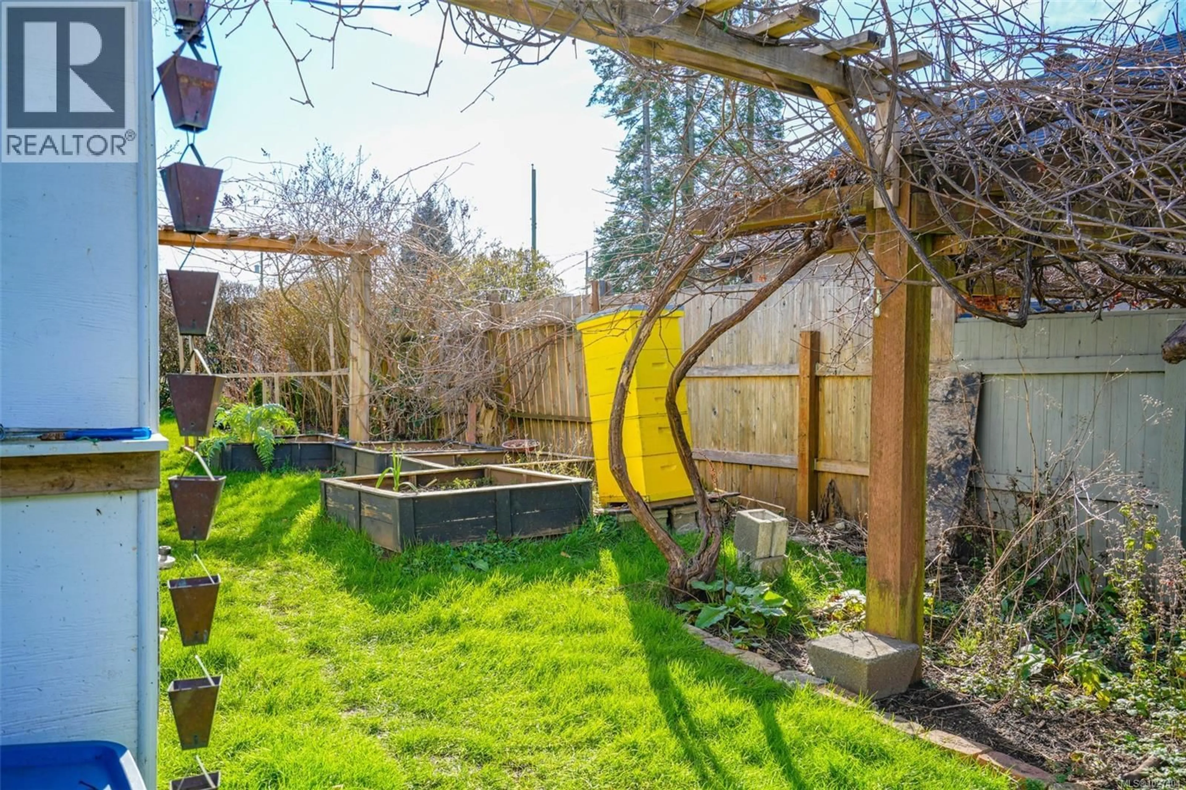 Patio, street for 4621 STRATHERN STREET, Port Alberni British Columbia V9Y3G2