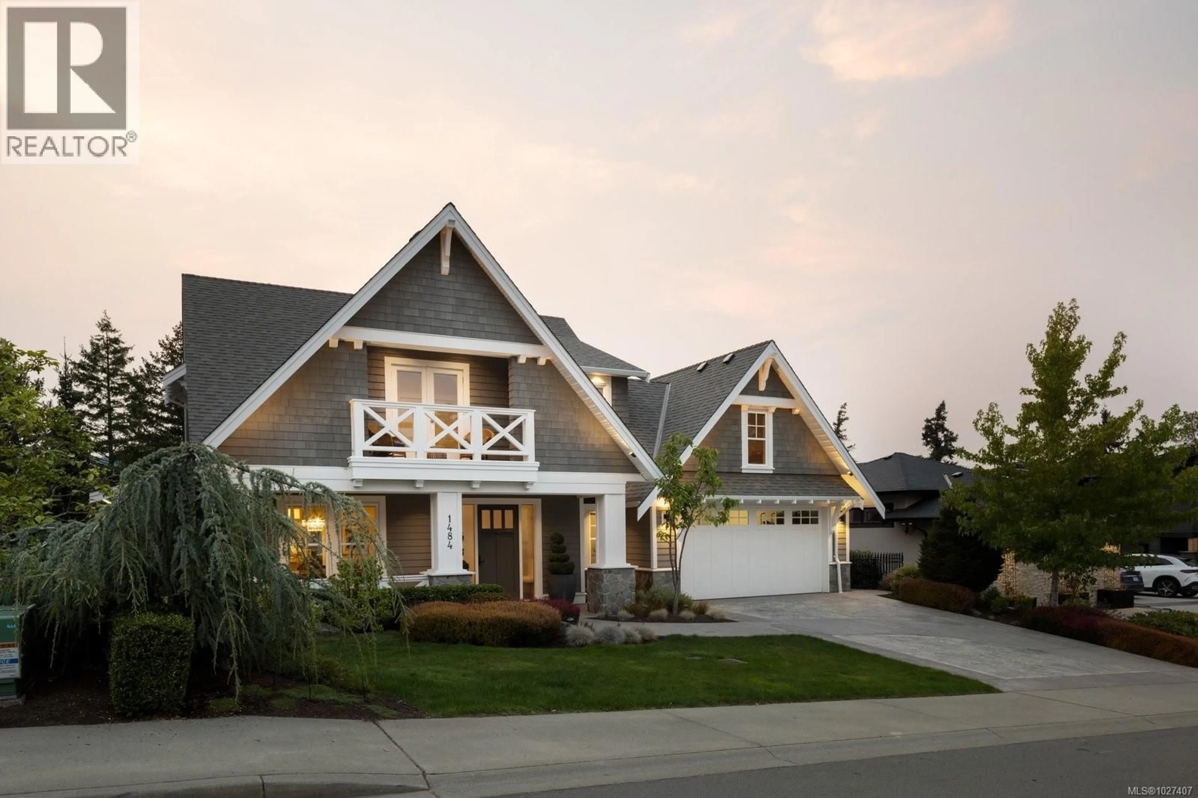 Home with vinyl exterior material, street for 1484 PEBBLE PLACE, Langford British Columbia V9B0T4