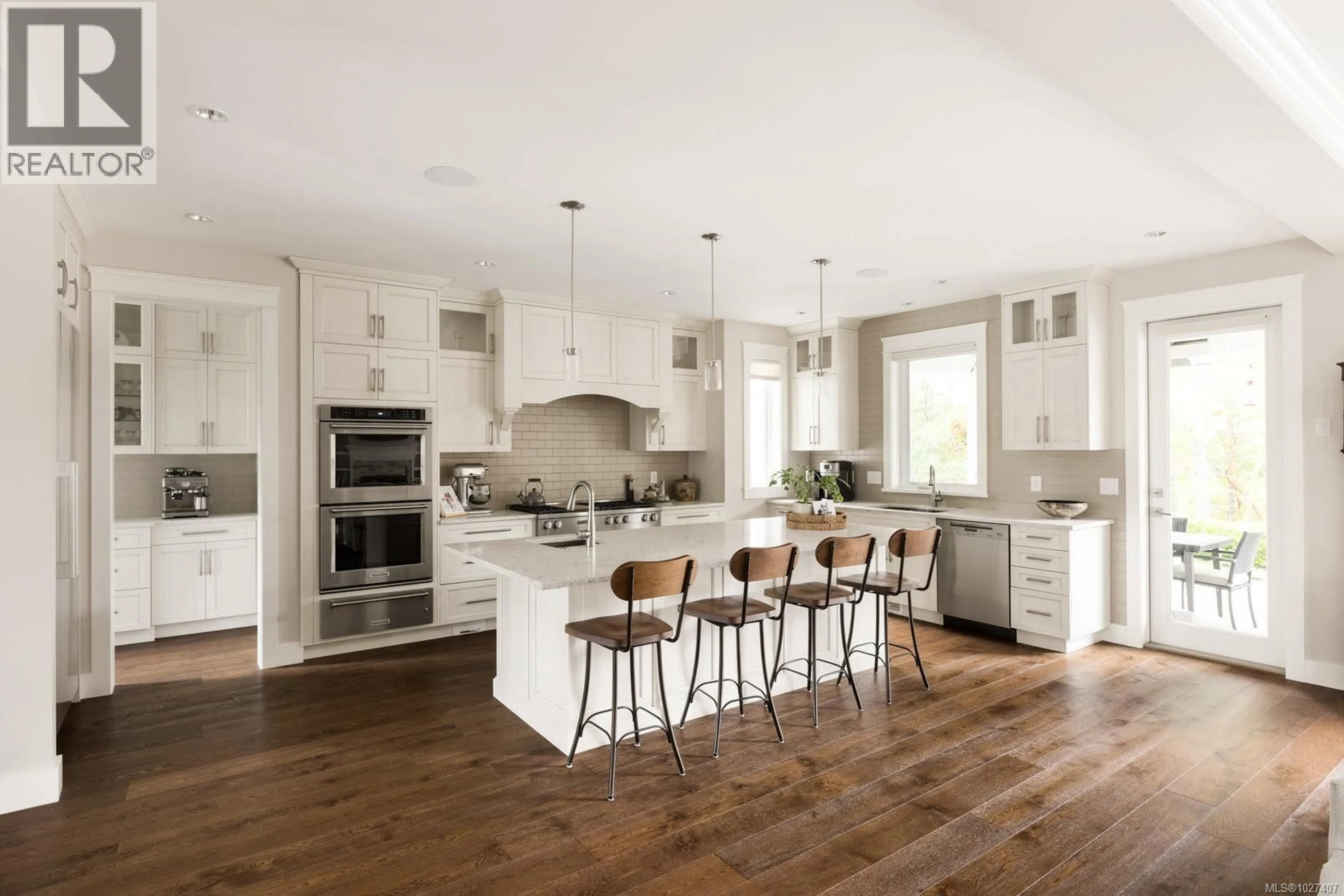 Open concept kitchen, unknown for 1484 PEBBLE PLACE, Langford British Columbia V9B0T4