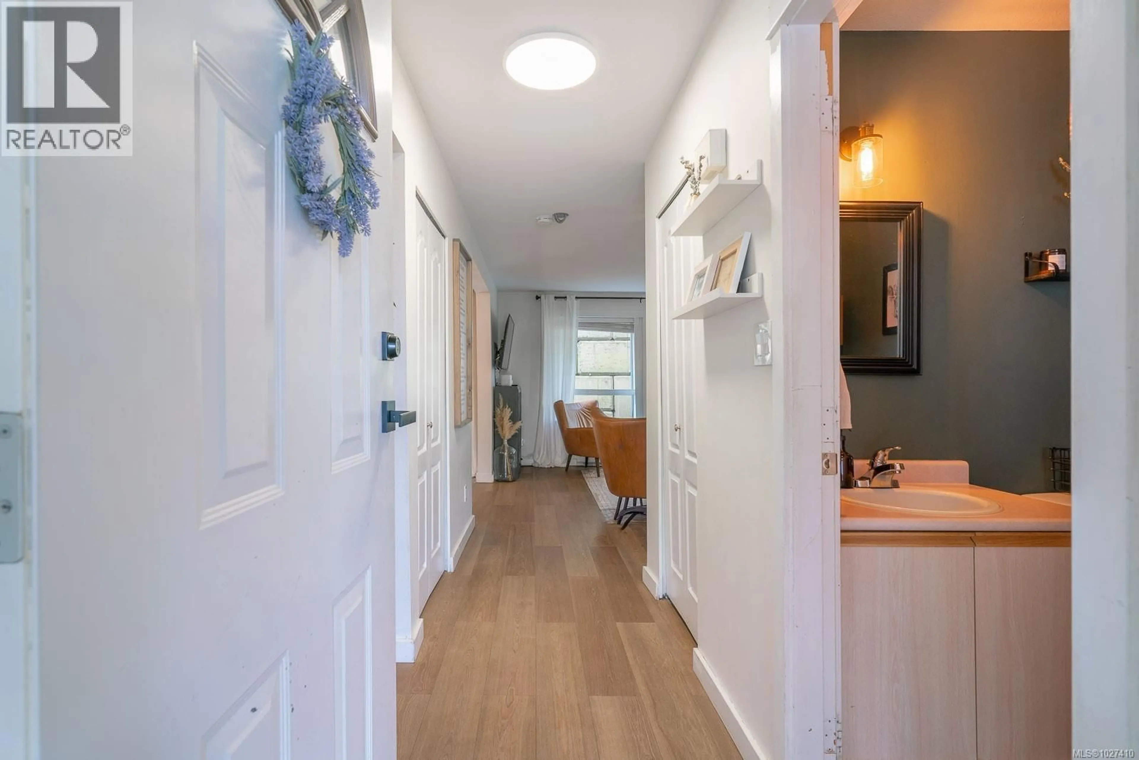 Indoor entryway for 18 - 941 MALONE ROAD, Ladysmith British Columbia V9G1S2