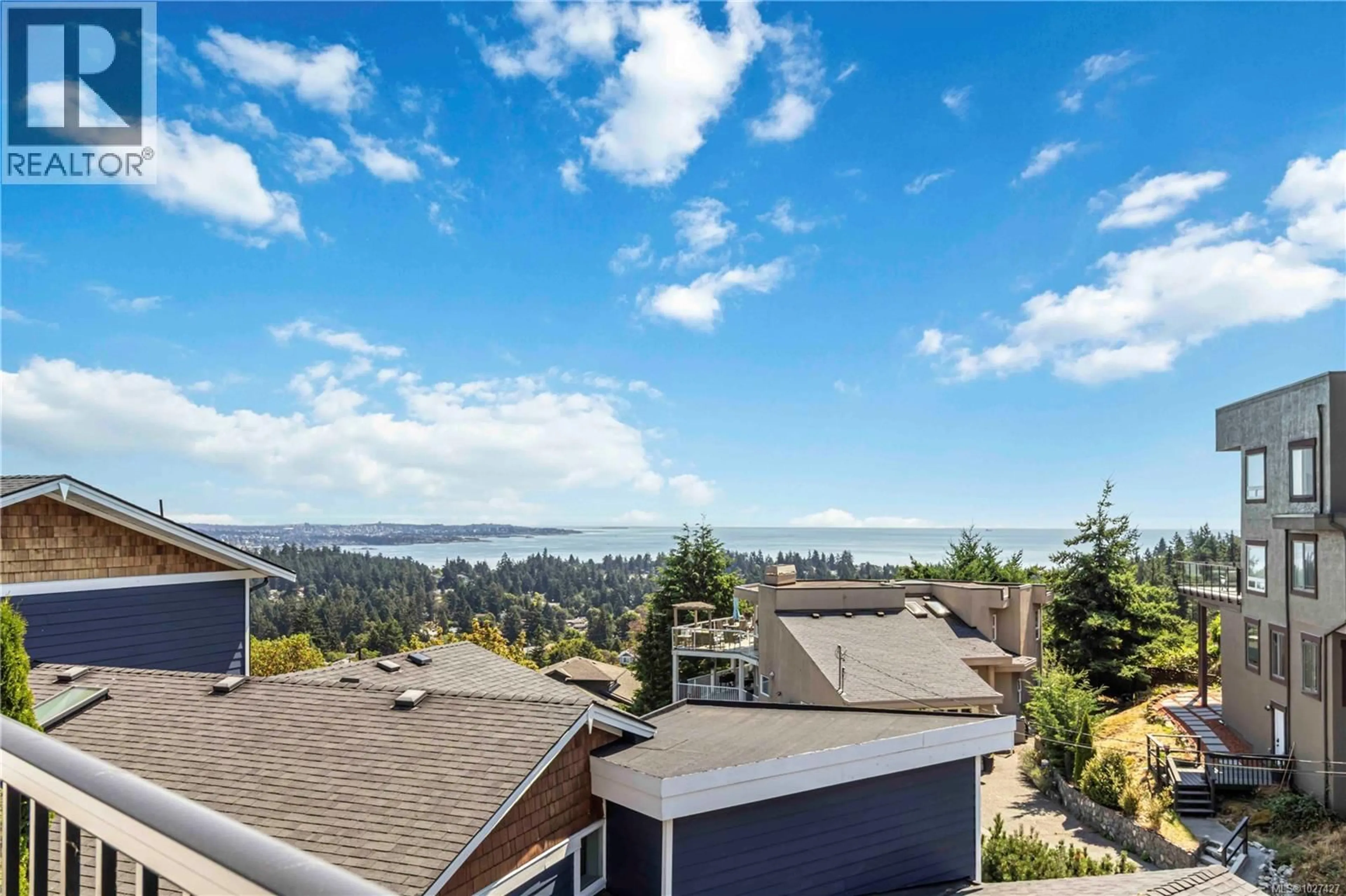 A pic from outside/outdoor area/front of a property/back of a property/a pic from drone, mountain view for 3403 KARGER TERRACE, Colwood British Columbia V9C3K4