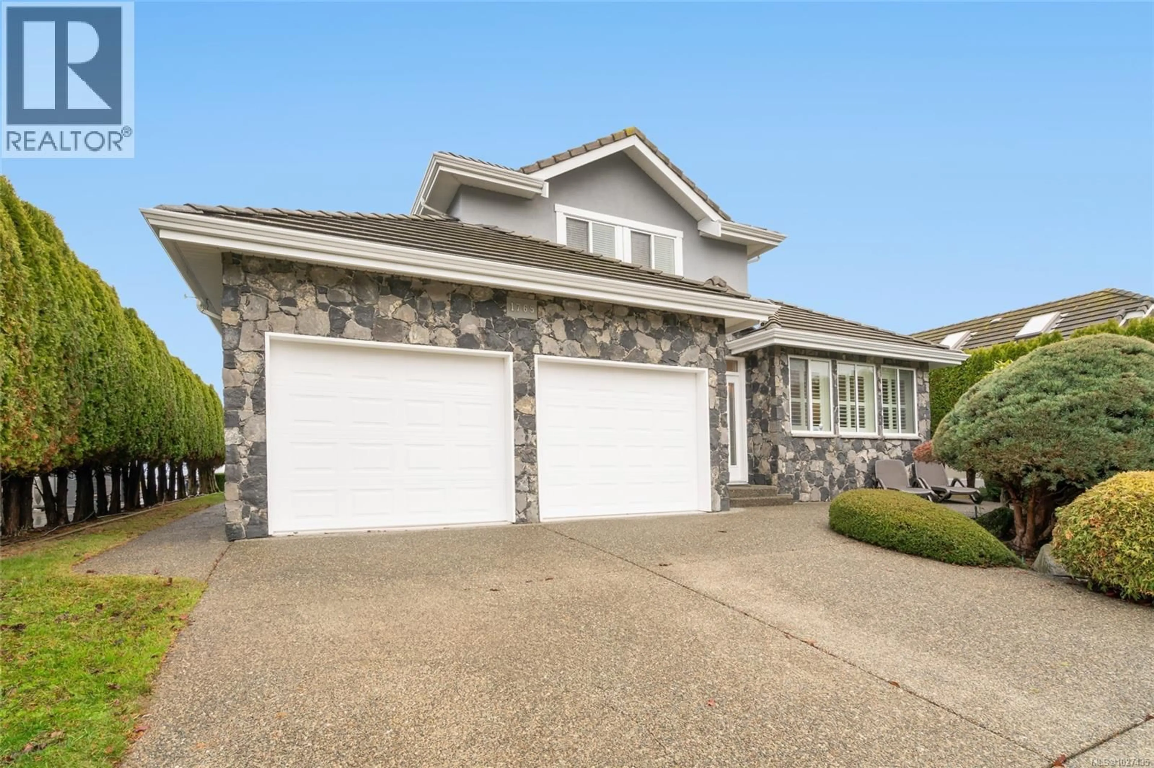 Home with vinyl exterior material, street for 1765 ADMIRAL TRYON BOULEVARD, French Creek British Columbia V9P2V2