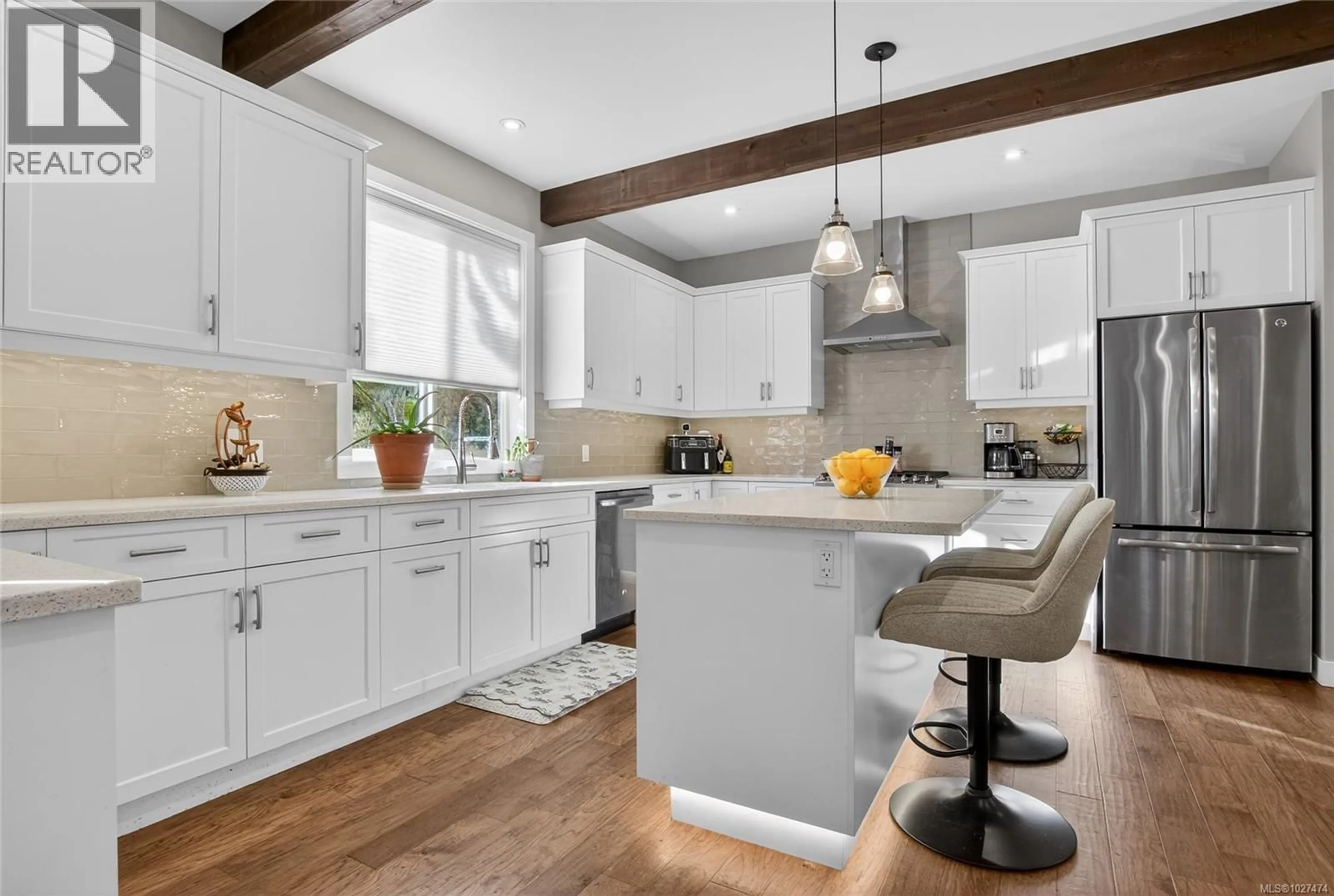 Open concept kitchen, unknown for 7284 LAKEFRONT DRIVE, Lake Cowichan British Columbia V0R2G1