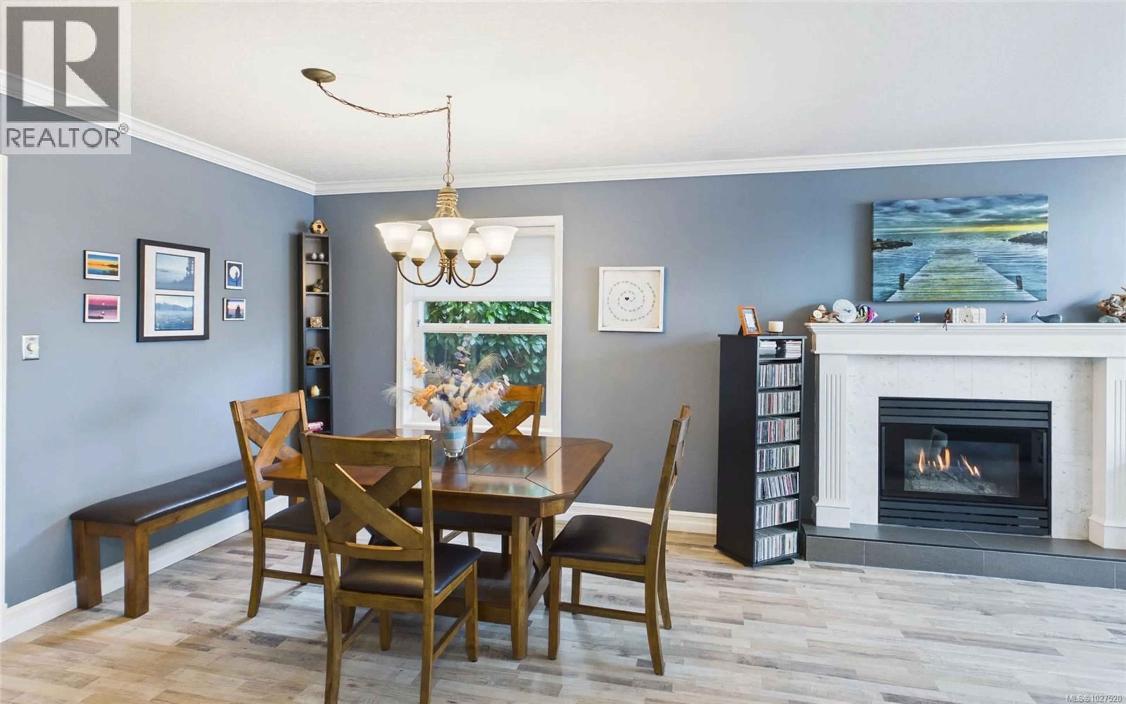 Dining room, wood/laminate floor for 793 FLETCHER AVENUE, Parksville British Columbia V9P2M2
