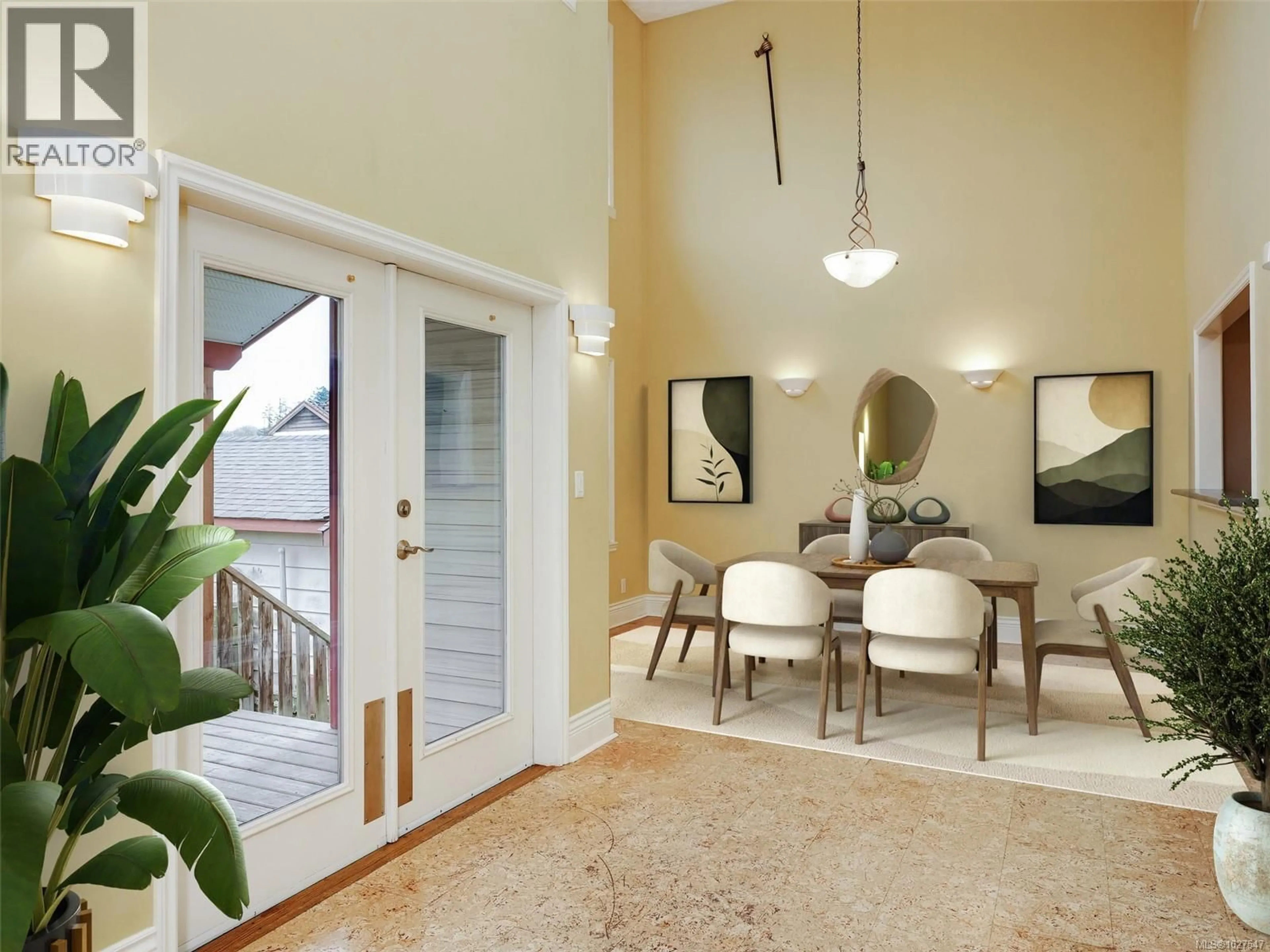 Indoor entryway for 756 NEWBURY STREET, Saanich British Columbia V9A2C1