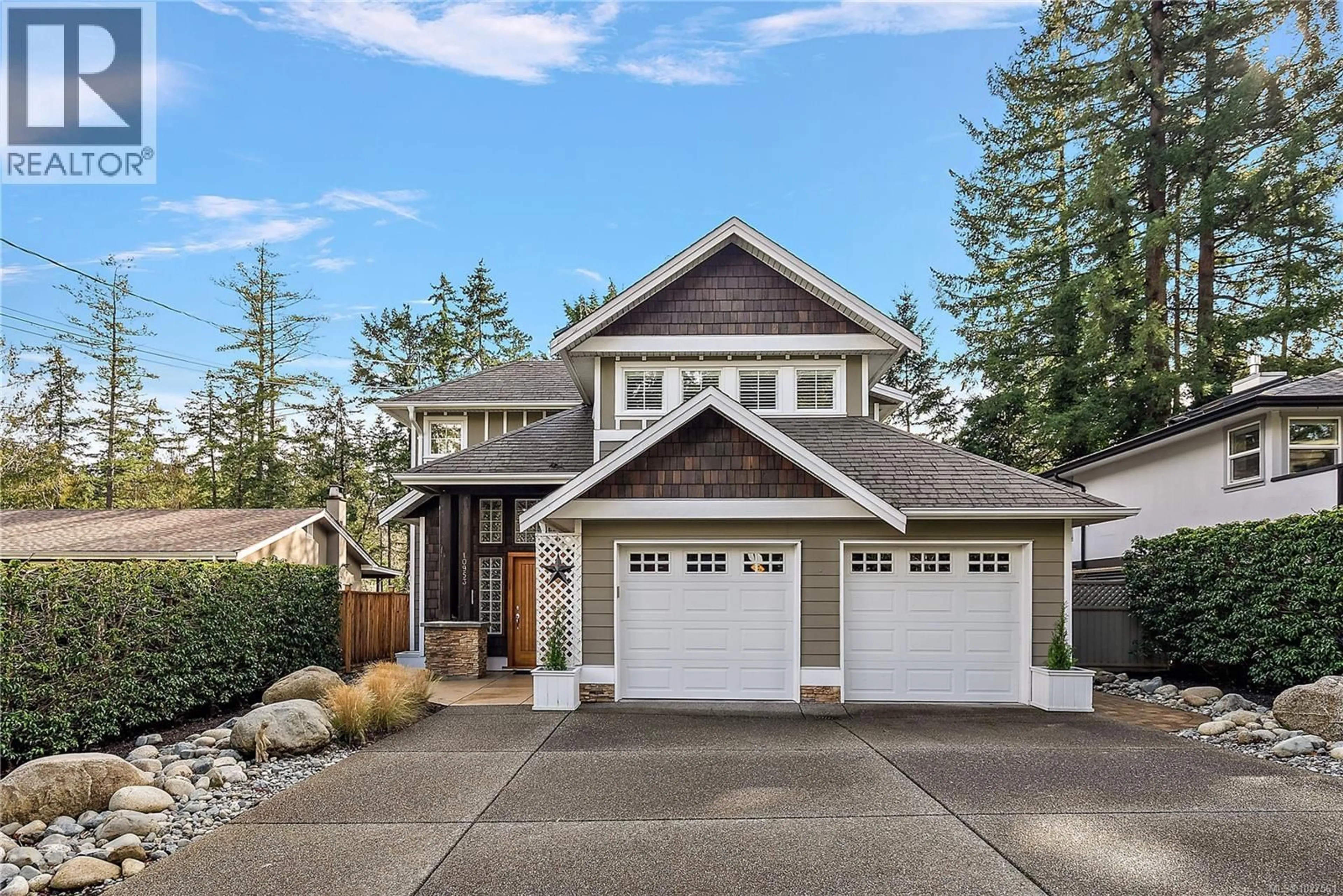 Home with vinyl exterior material, street for 10953 MADRONA DRIVE, North Saanich British Columbia V8L5P2