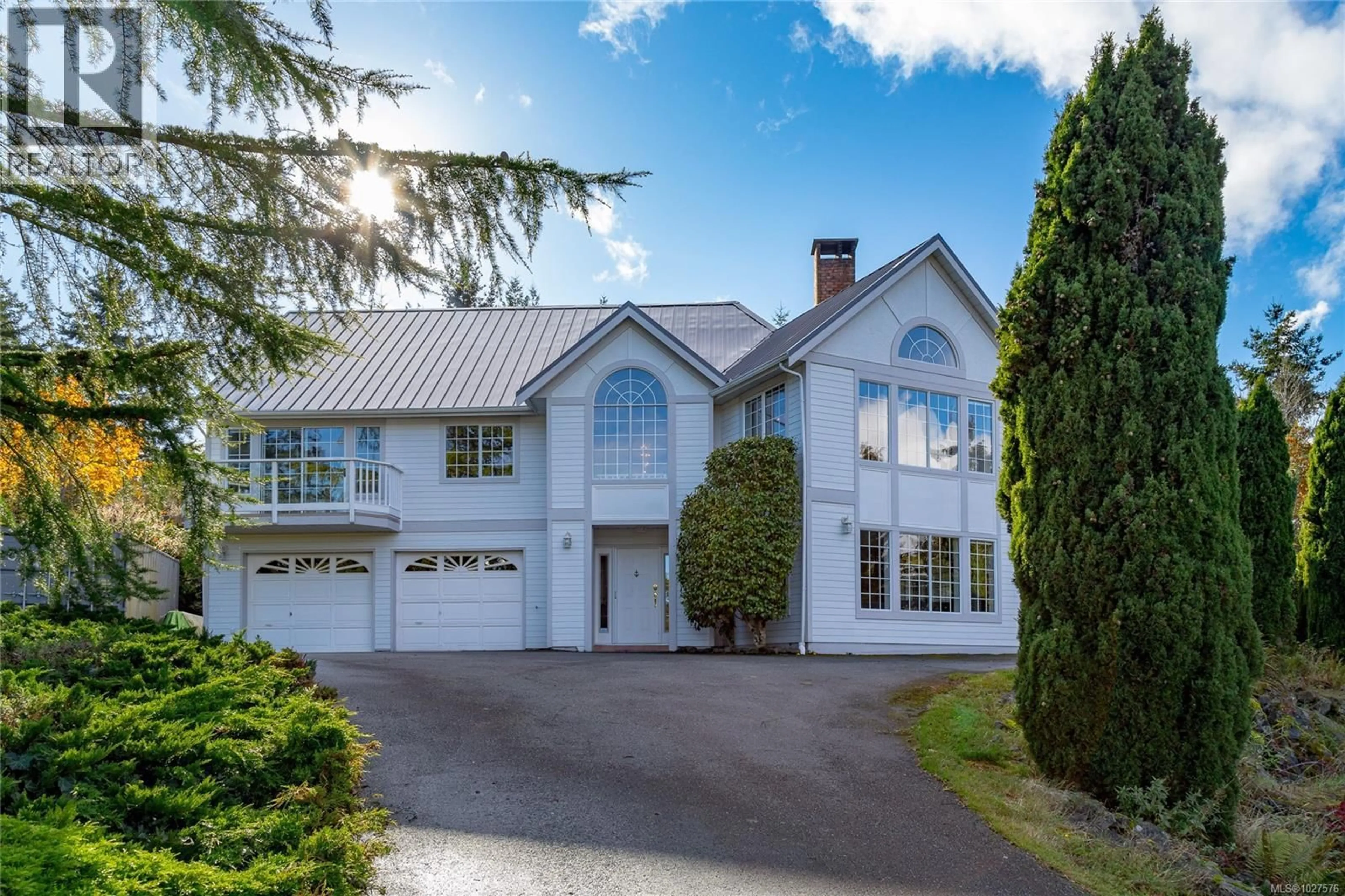 Home with vinyl exterior material, street for 11474 SUMAC DRIVE, North Saanich British Columbia V8L5J8