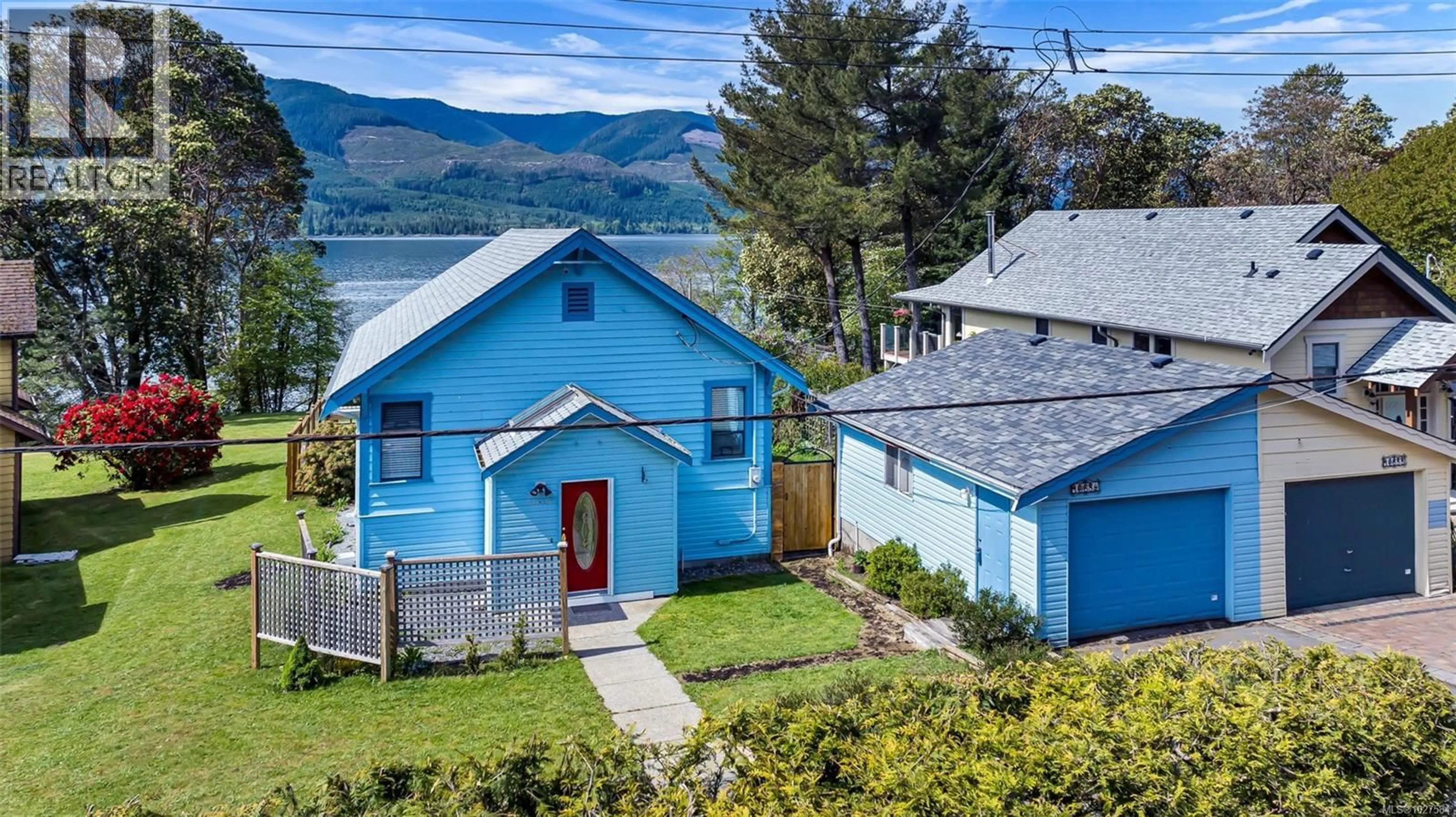 A pic from outside/outdoor area/front of a property/back of a property/a pic from drone, water/lake/river/ocean view for 10684 ALDER CRESCENT, Youbou British Columbia V0R3E1