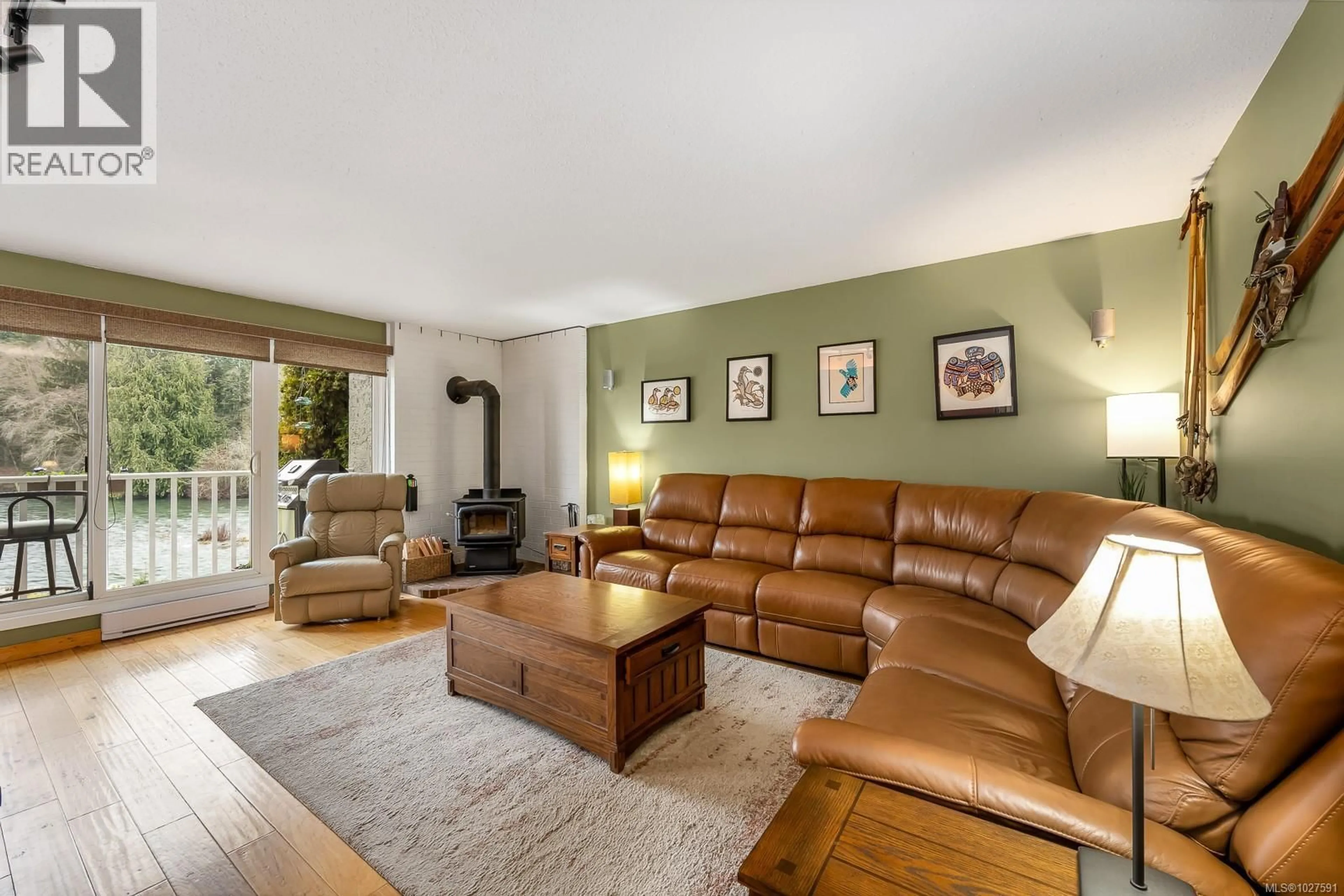 Living room with furniture, unknown for 217 - 205 1ST STREET, Courtenay British Columbia V9N1A5