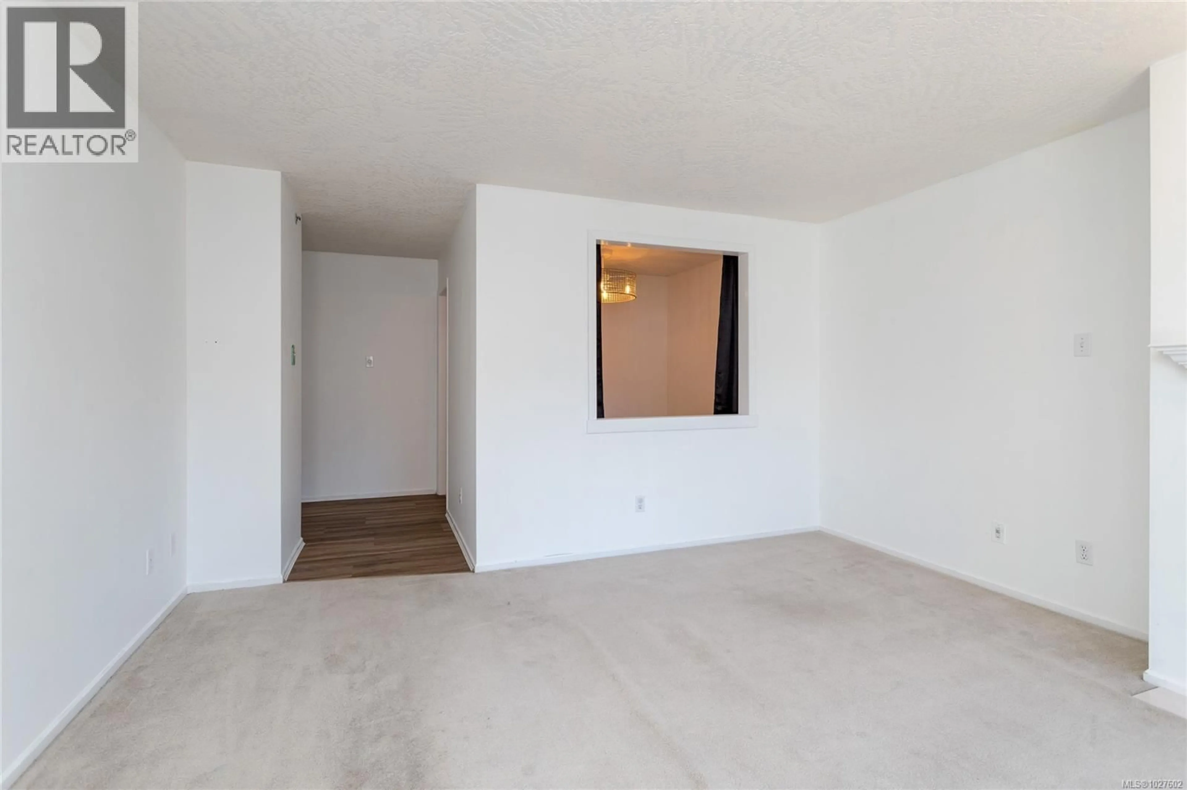 A pic of a room for 308 - 545 MANCHESTER ROAD, Victoria British Columbia V8T5H6