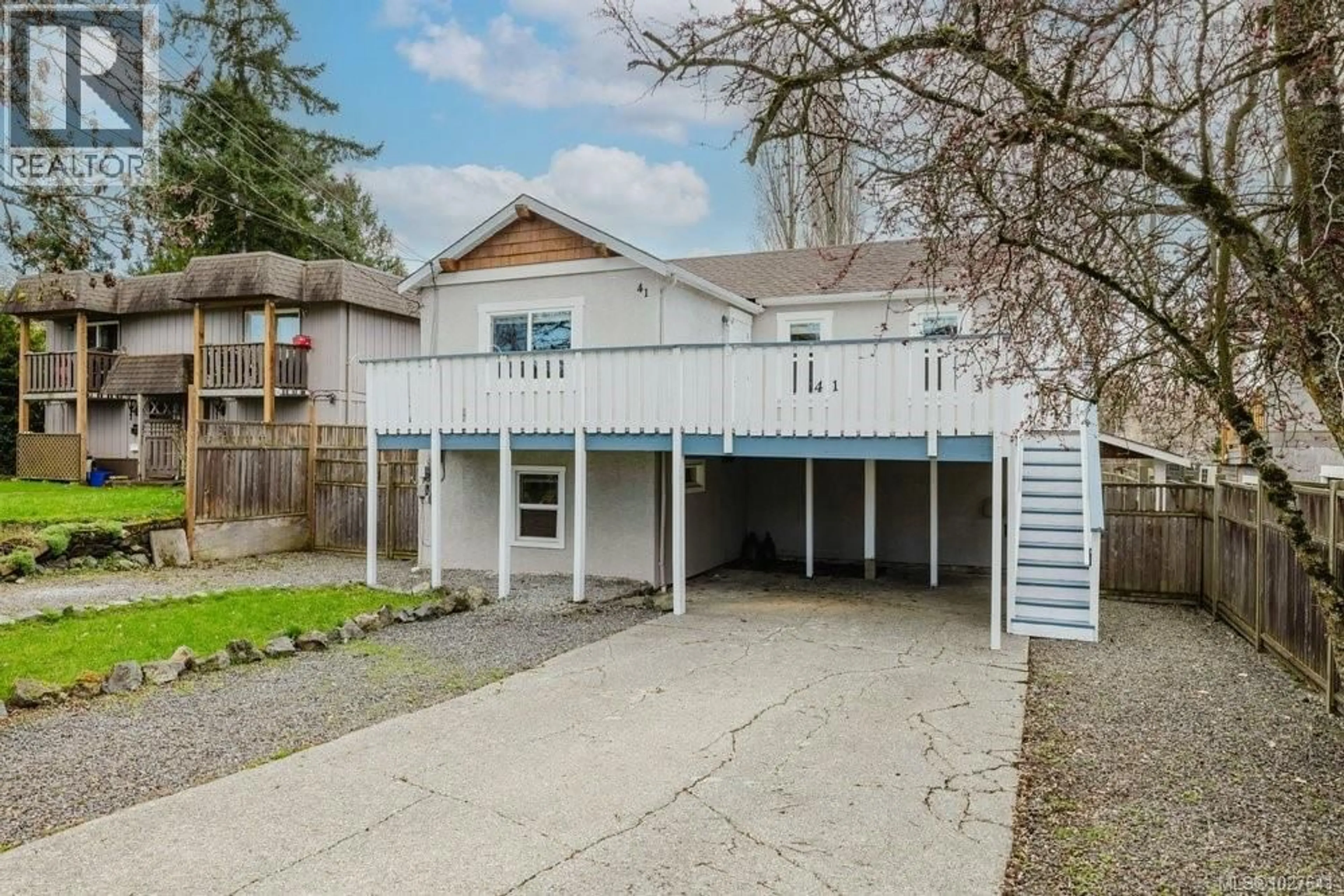 Patio, street for 41 LURLINE AVENUE, Saanich British Columbia V8Z1H5