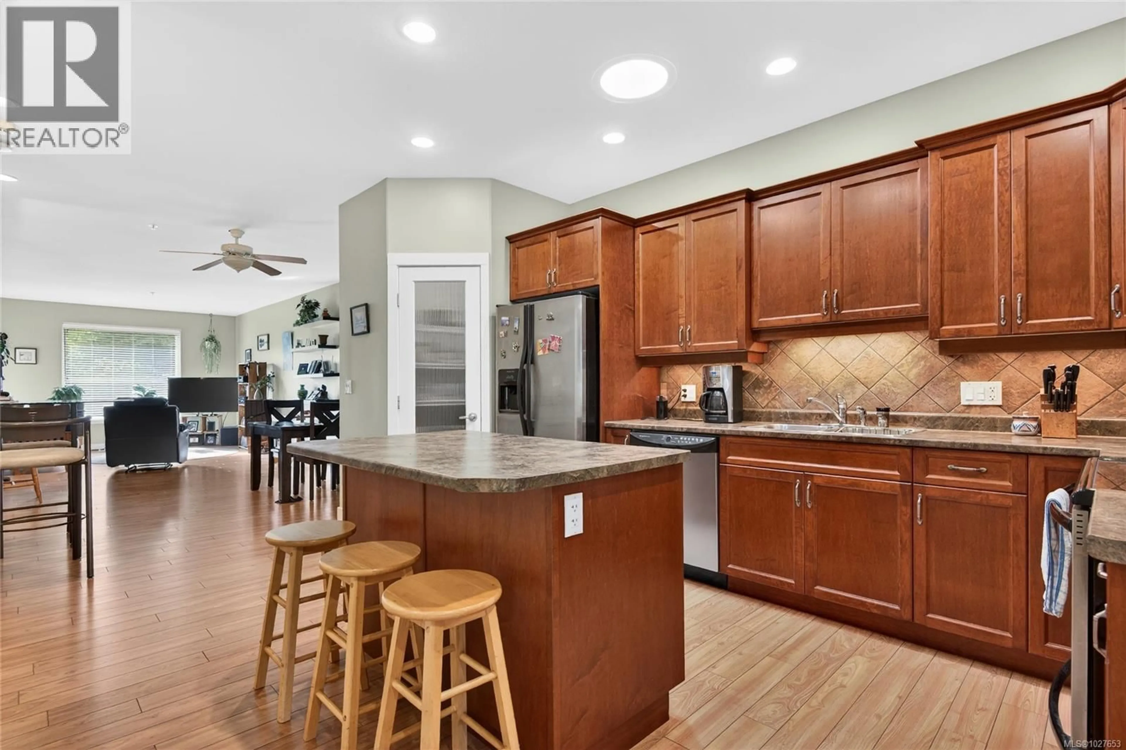 Open concept kitchen, unknown for 1 - 346 ERICKSON ROAD, Campbell River British Columbia V9W1S7