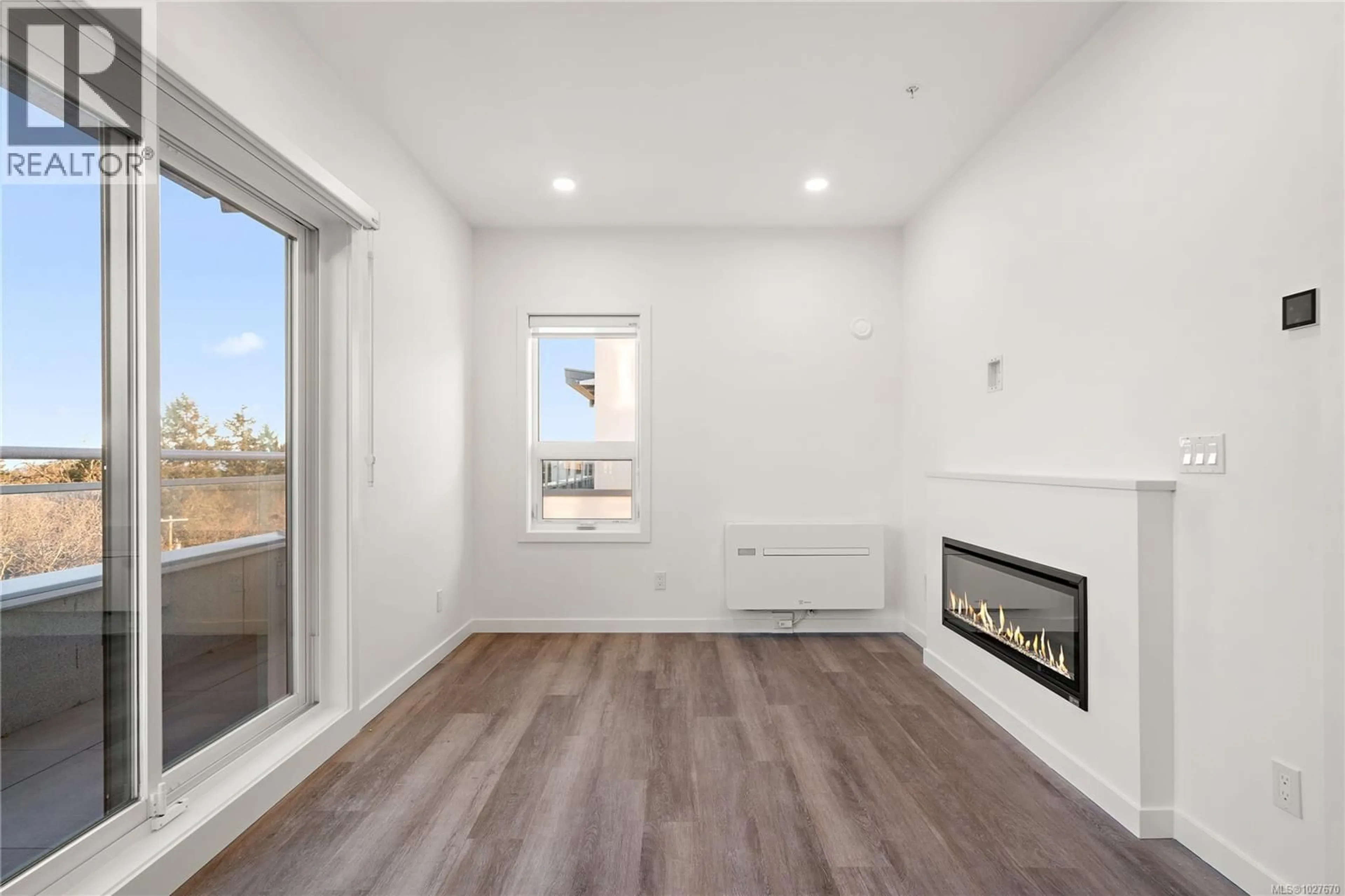 A pic of a room for 507 - 610 LAMPSON STREET, Esquimalt British Columbia V9A0L4