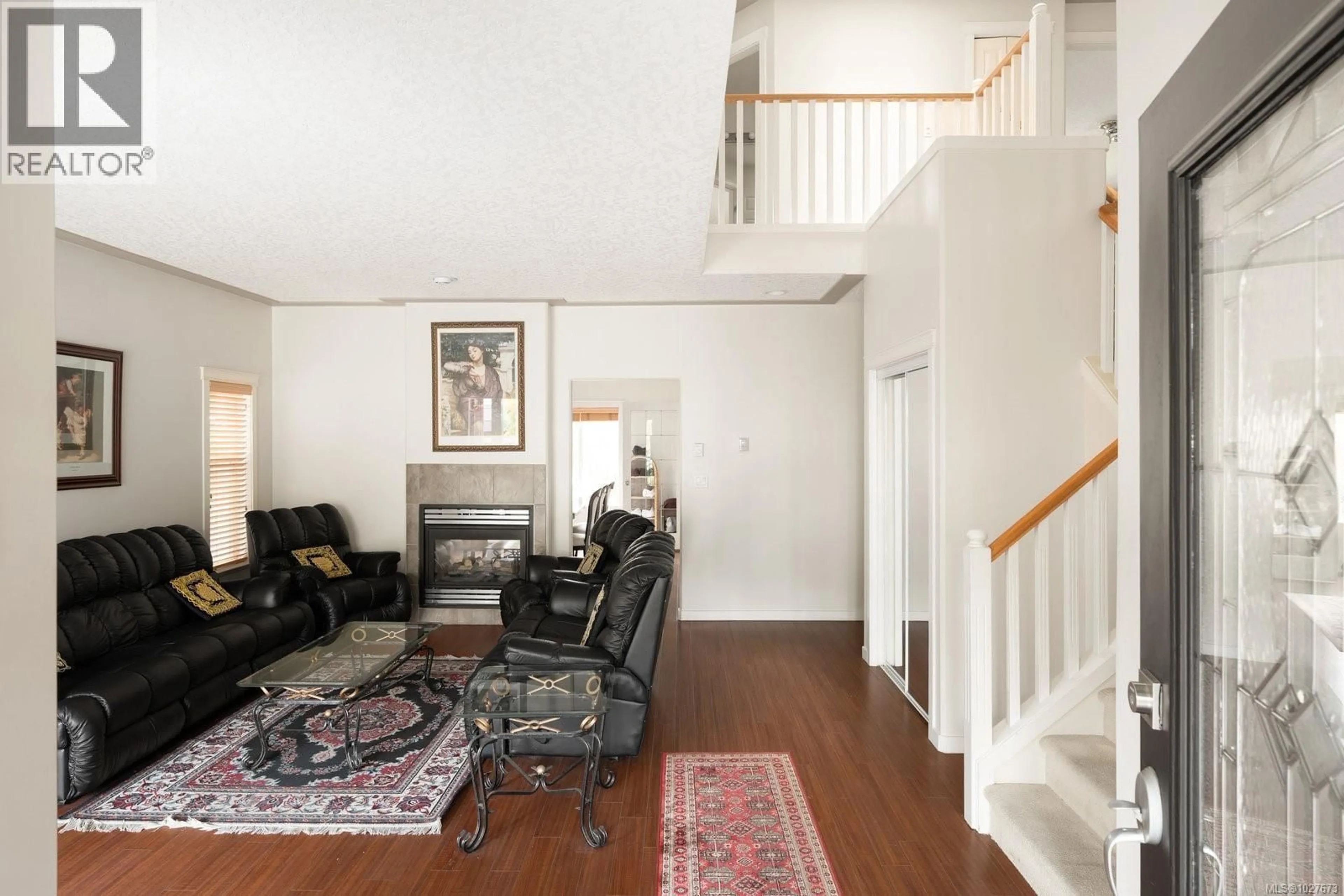 Indoor foyer for 2161 STONE GATE, Langford British Columbia V9B6R5