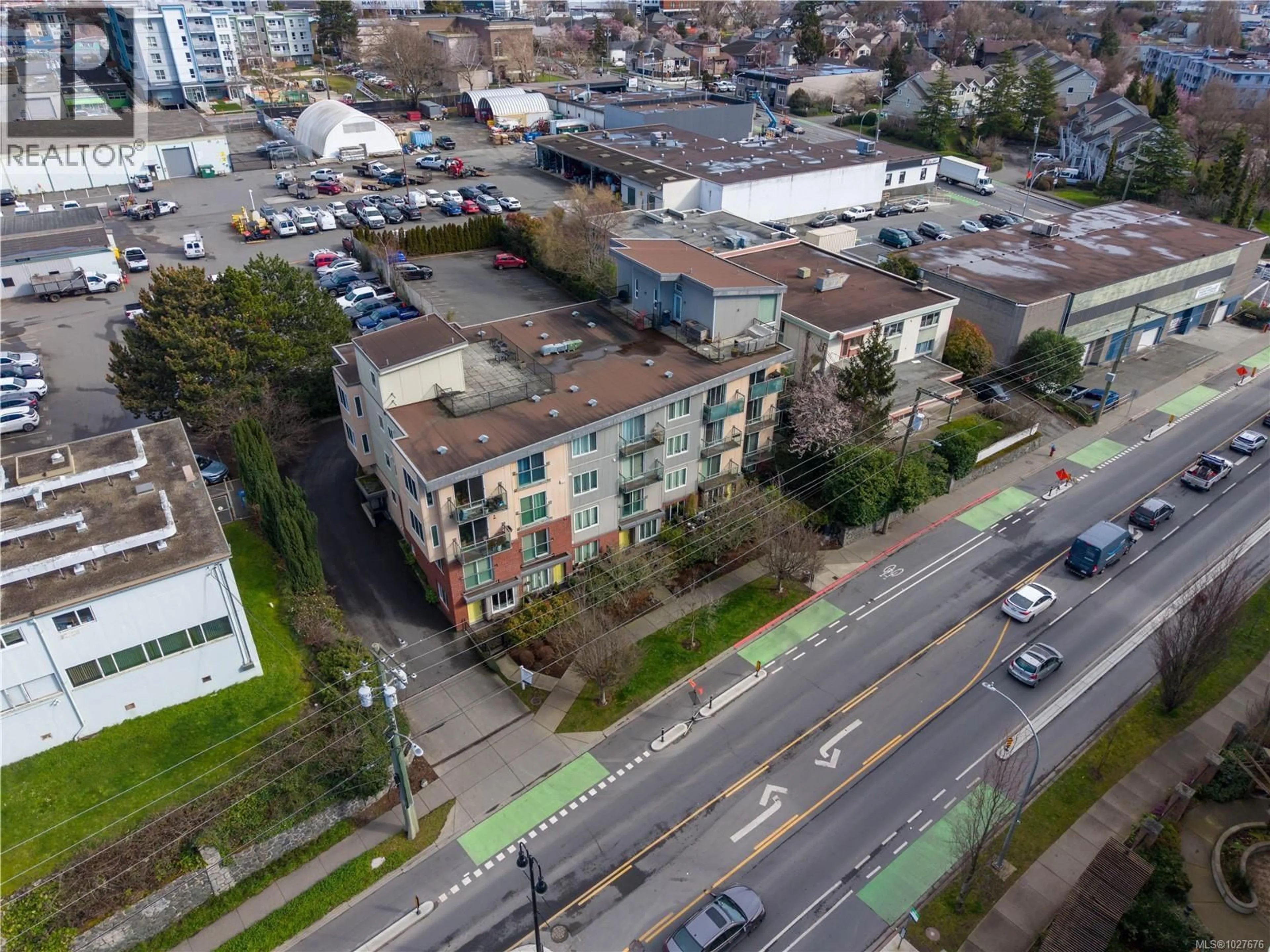 A pic from outside/outdoor area/front of a property/back of a property/a pic from drone, city buildings view from balcony for 407 - 356 GORGE ROAD EAST, Victoria British Columbia V8T2W2