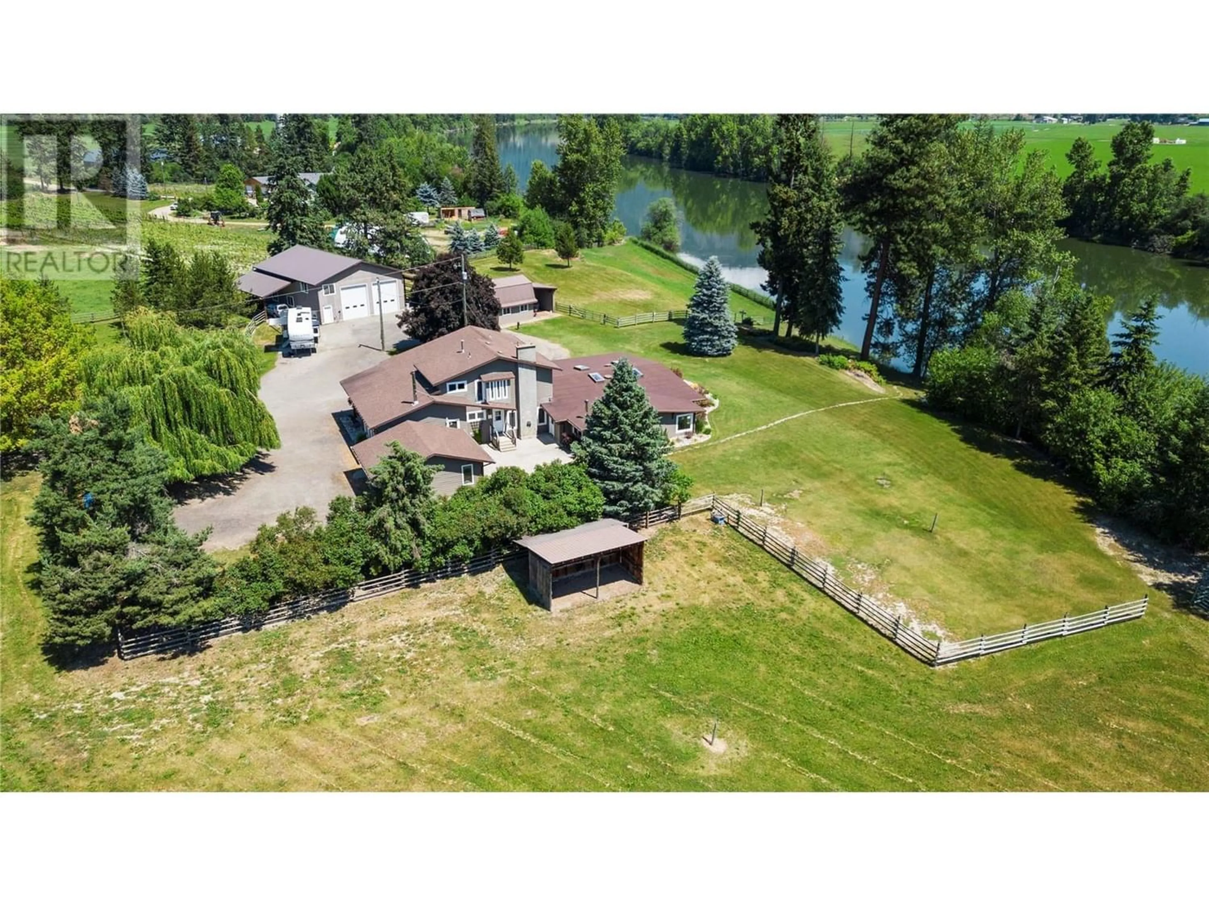 Cottage for 48 Waterside Road, Enderby British Columbia V0E1V3