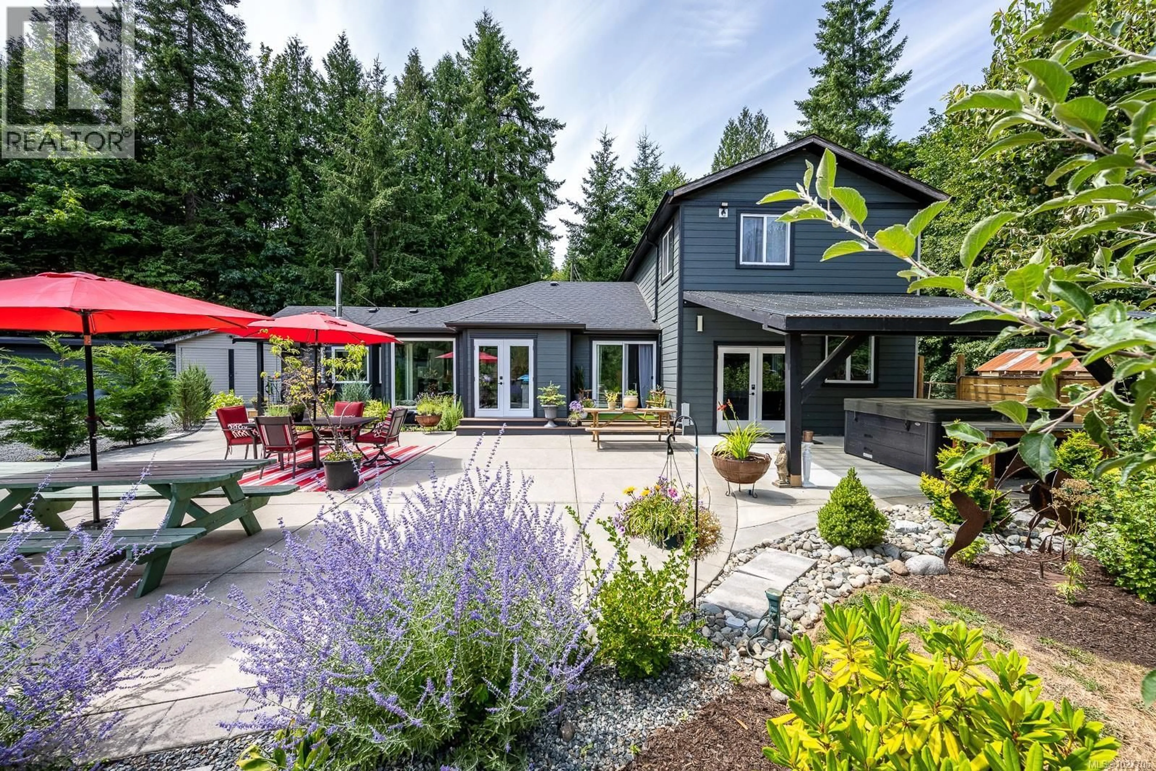 Patio, unknown for 3840 SMALL ROAD, Courtenay British Columbia V9N3Z8