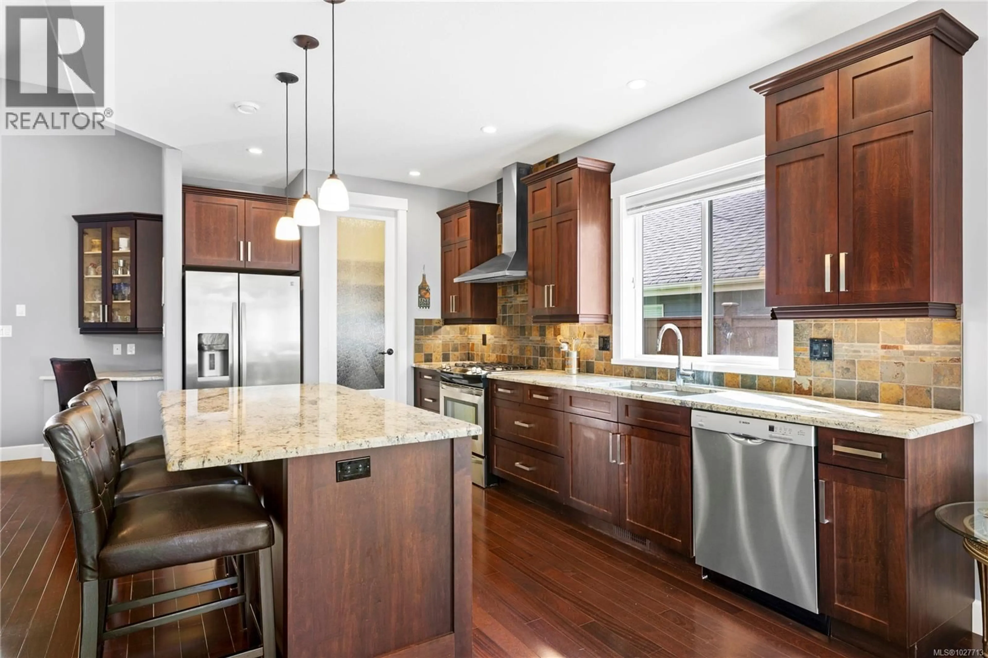 Contemporary kitchen, ceramic/tile floor for 1003 WINDRIDGE PLACE, French Creek British Columbia V9P0B7