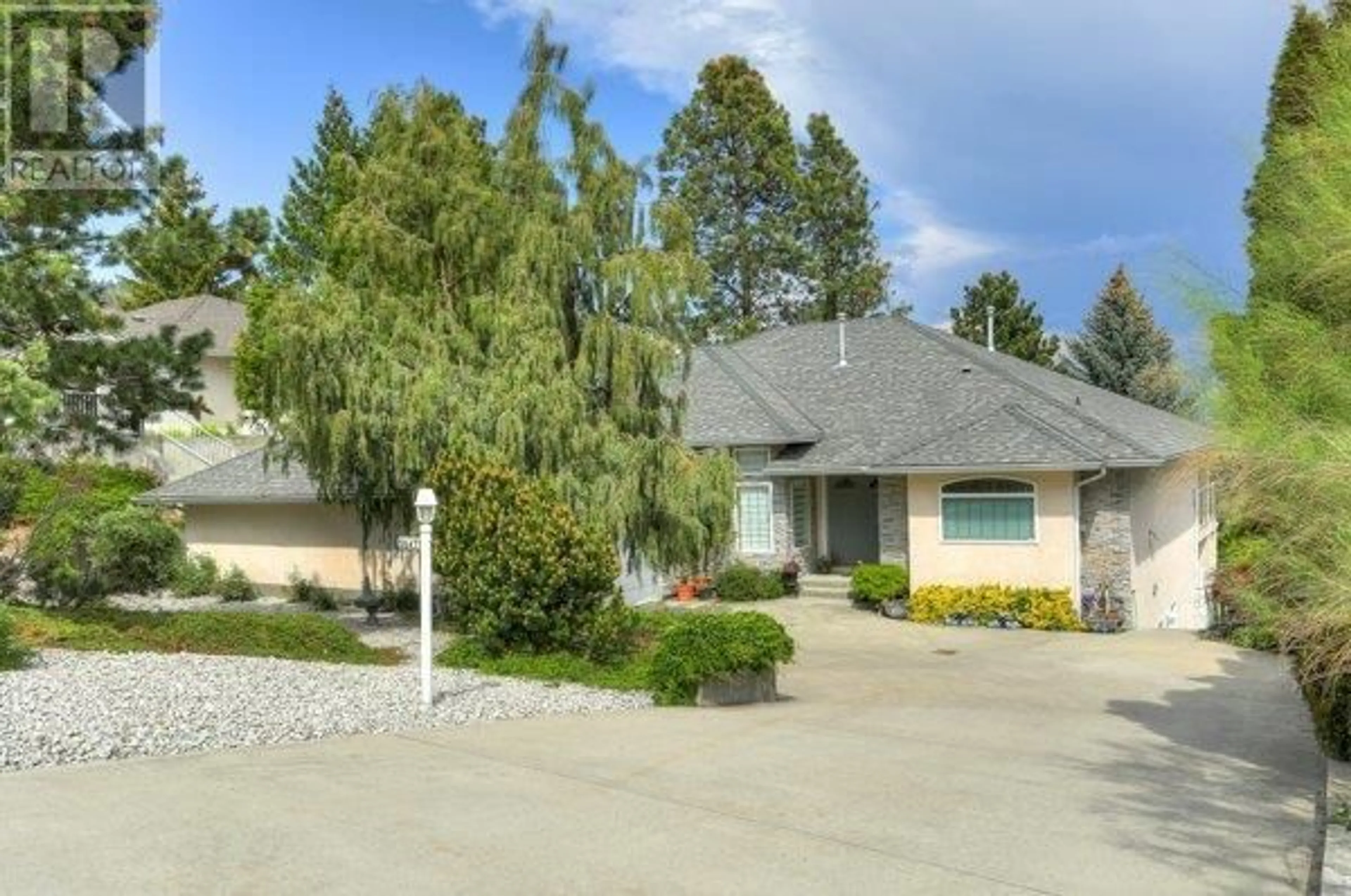 Frontside or backside of a home for 3547 Royal Gala Drive, West Kelowna British Columbia V4T2M4