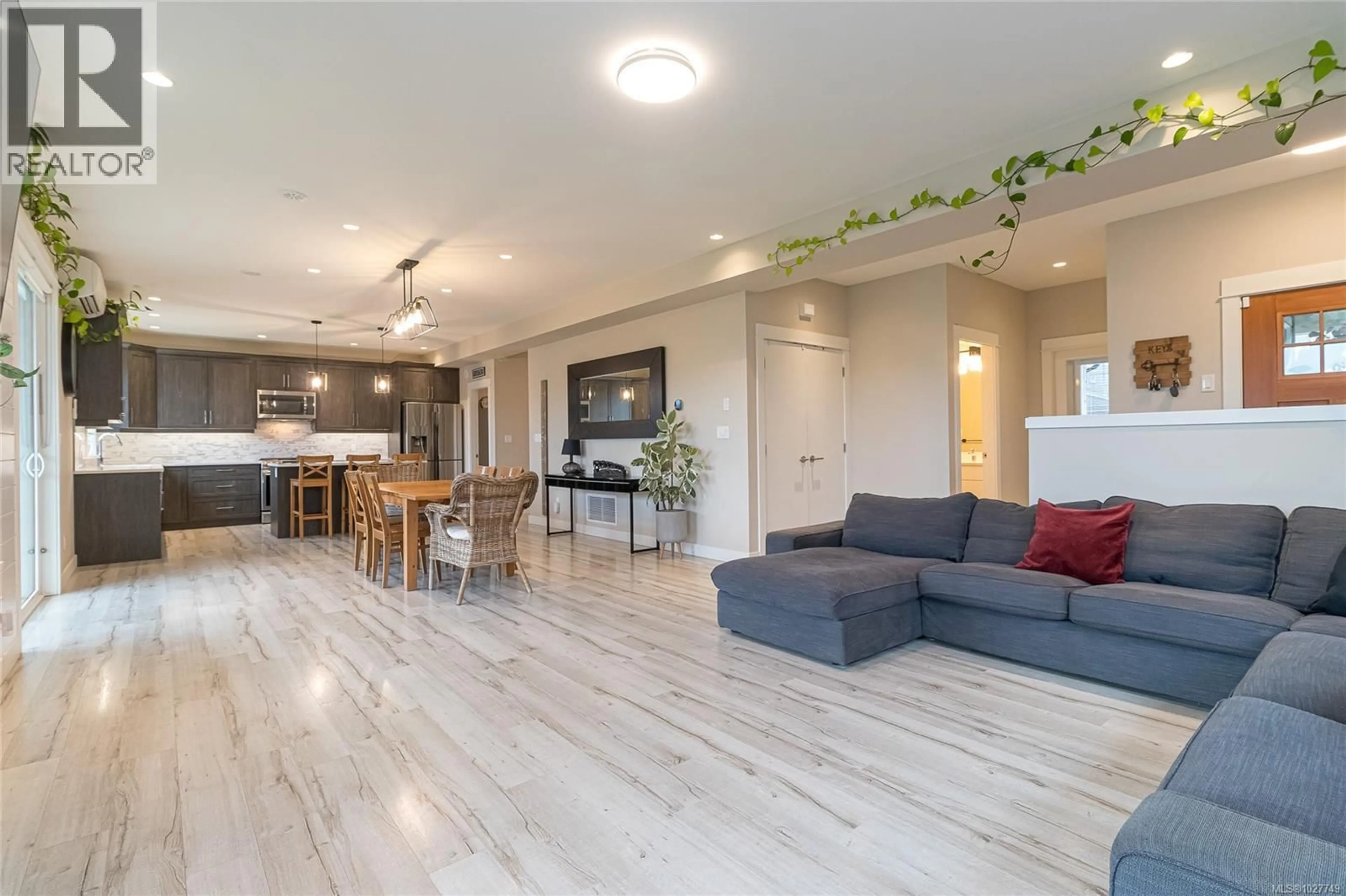 Unknown for 3483 SPARROWHAWK AVENUE, Colwood British Columbia V9C0L8