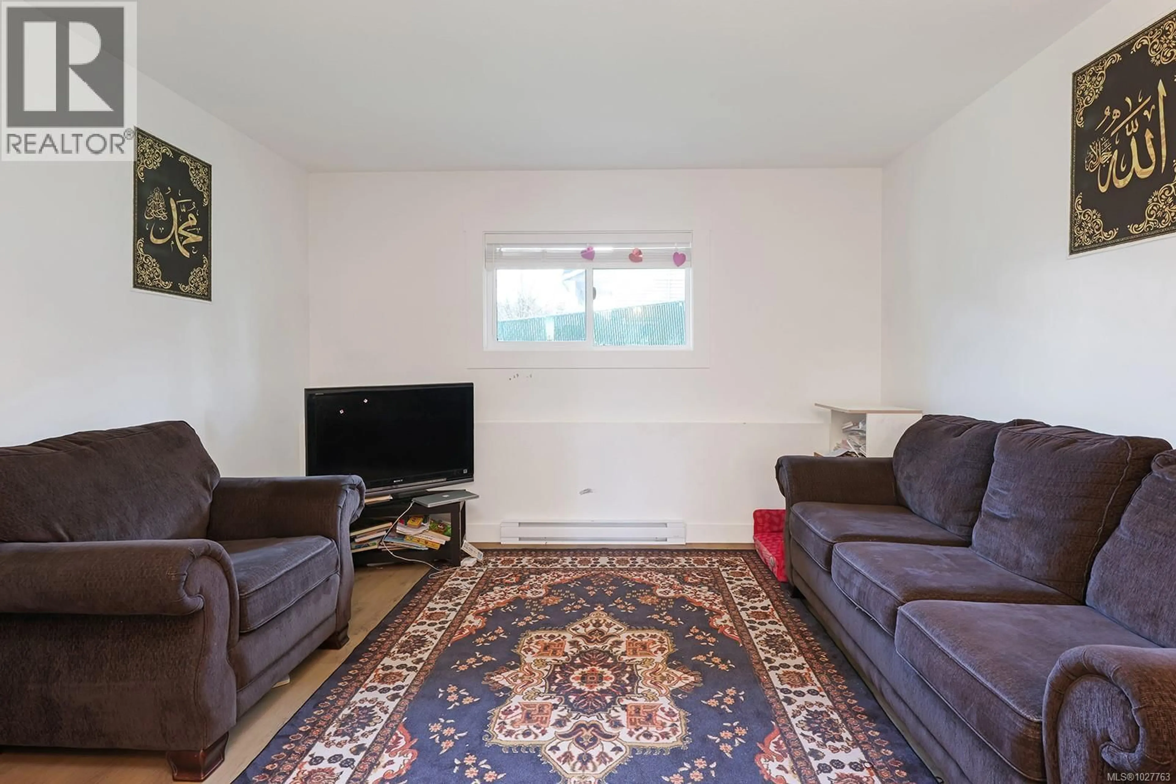 Living room with furniture, unknown for 203 - 1540 PIERCY AVENUE, Courtenay British Columbia V9N3E9