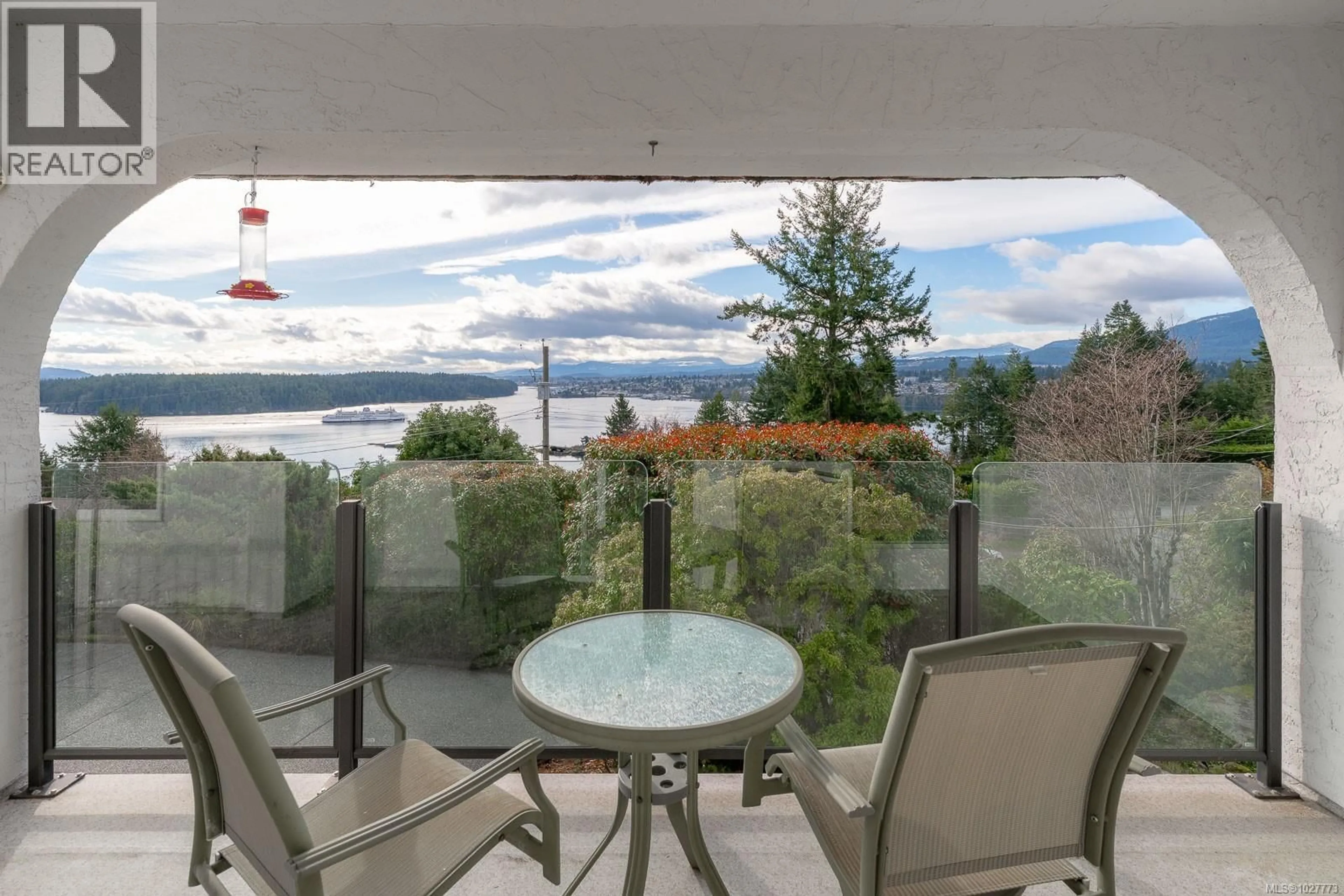 Patio, water/lake/river/ocean view for 155 CROSS BOW DRIVE, Nanaimo British Columbia V9T1L2