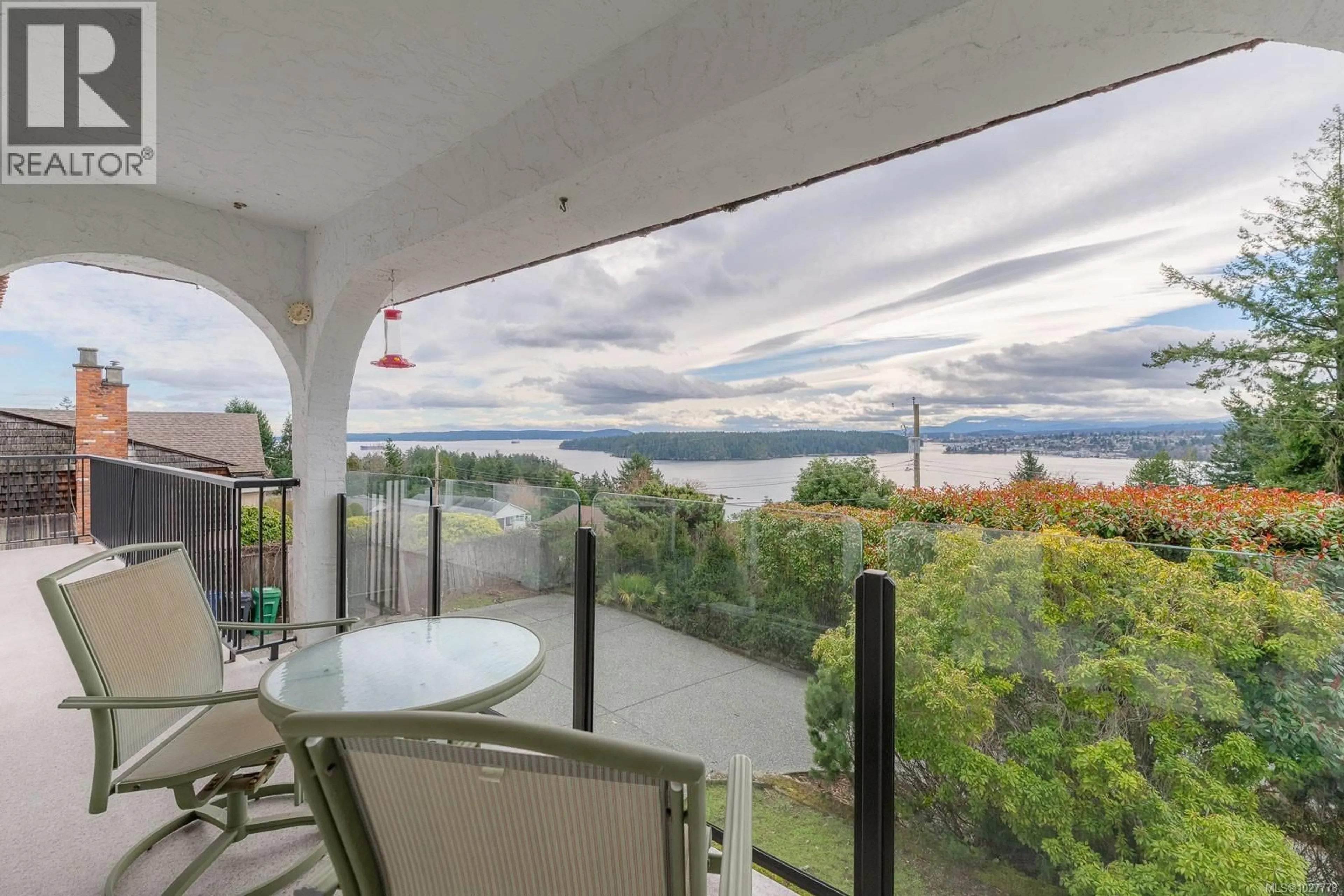 Patio, water/lake/river/ocean view for 155 CROSS BOW DRIVE, Nanaimo British Columbia V9T1L2