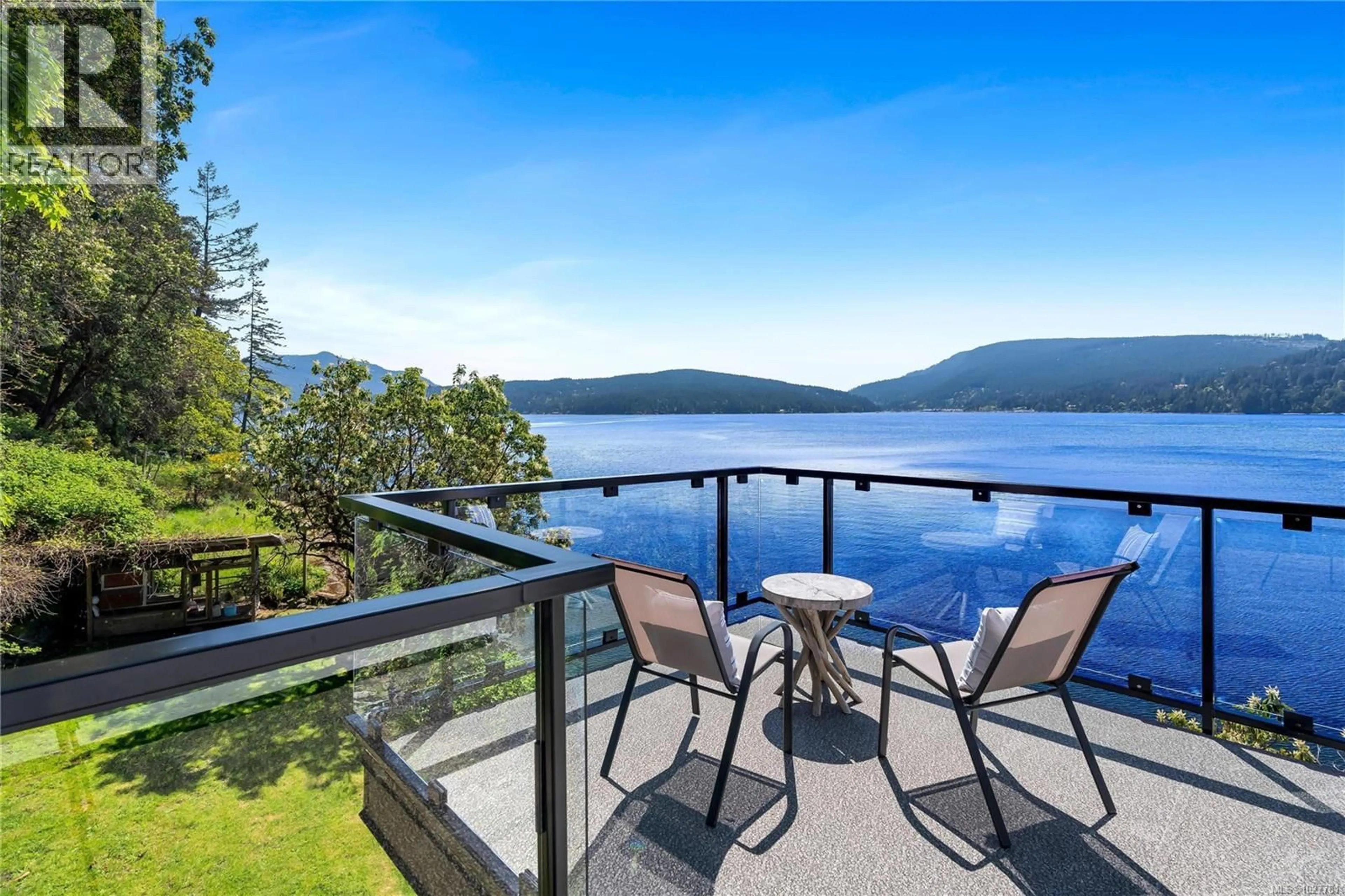 Patio, water/lake/river/ocean view for 468 ARBUTUS AVENUE, Duncan British Columbia V9L5X6