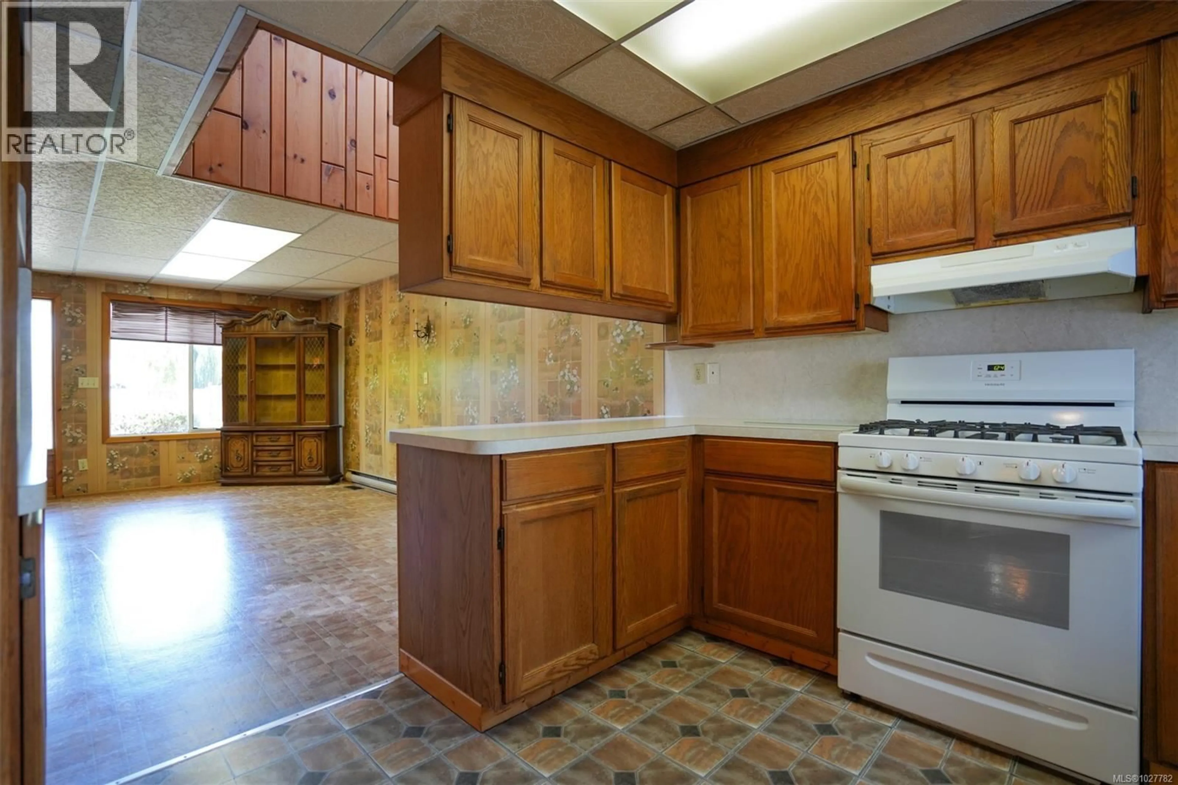 Standard kitchen, unknown for 4987 GERTRUDE STREET, Port Alberni British Columbia V9Y6K8