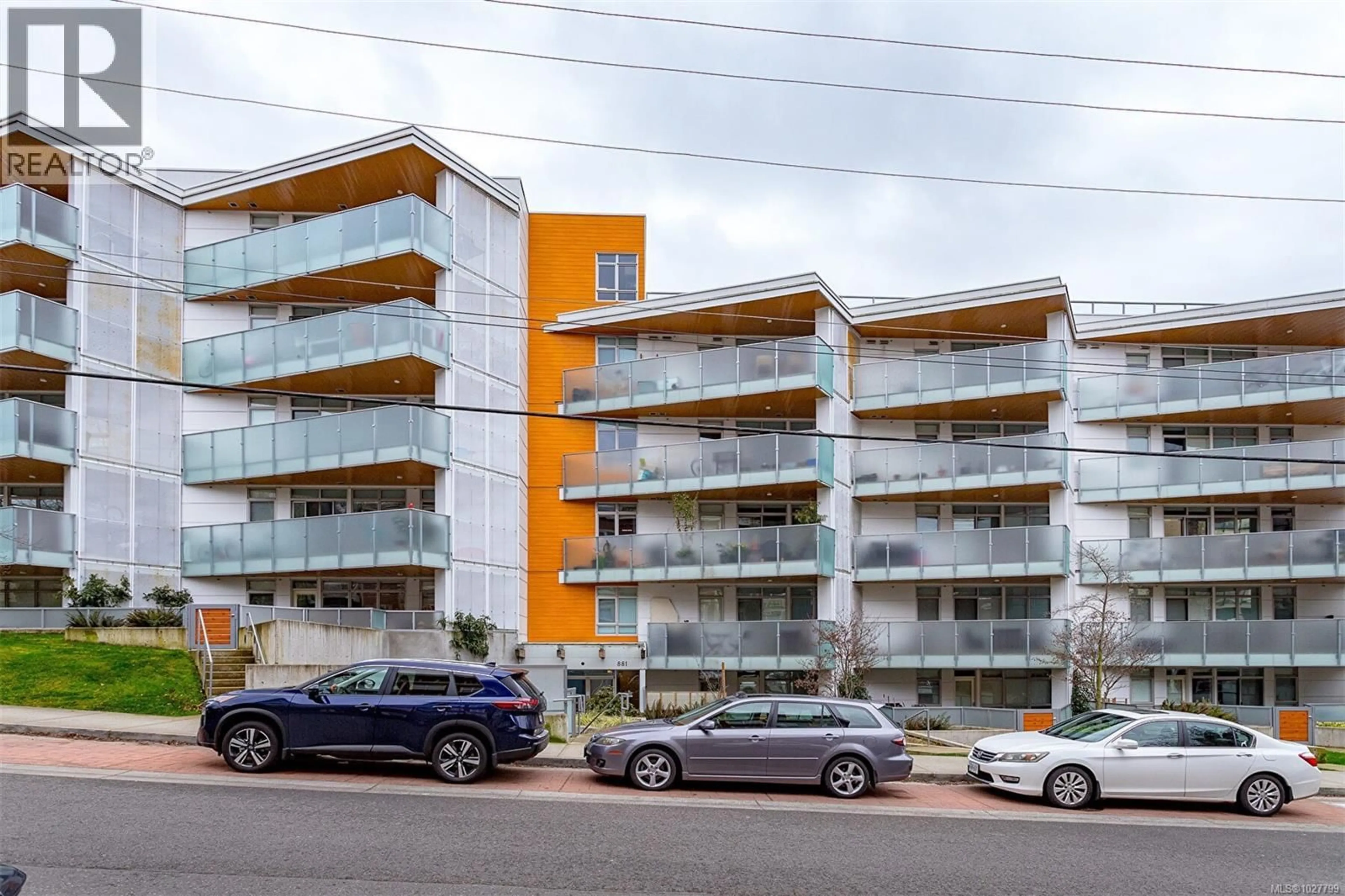 Unknown for 209 - 881 SHORT STREET, Saanich British Columbia V8P2L3