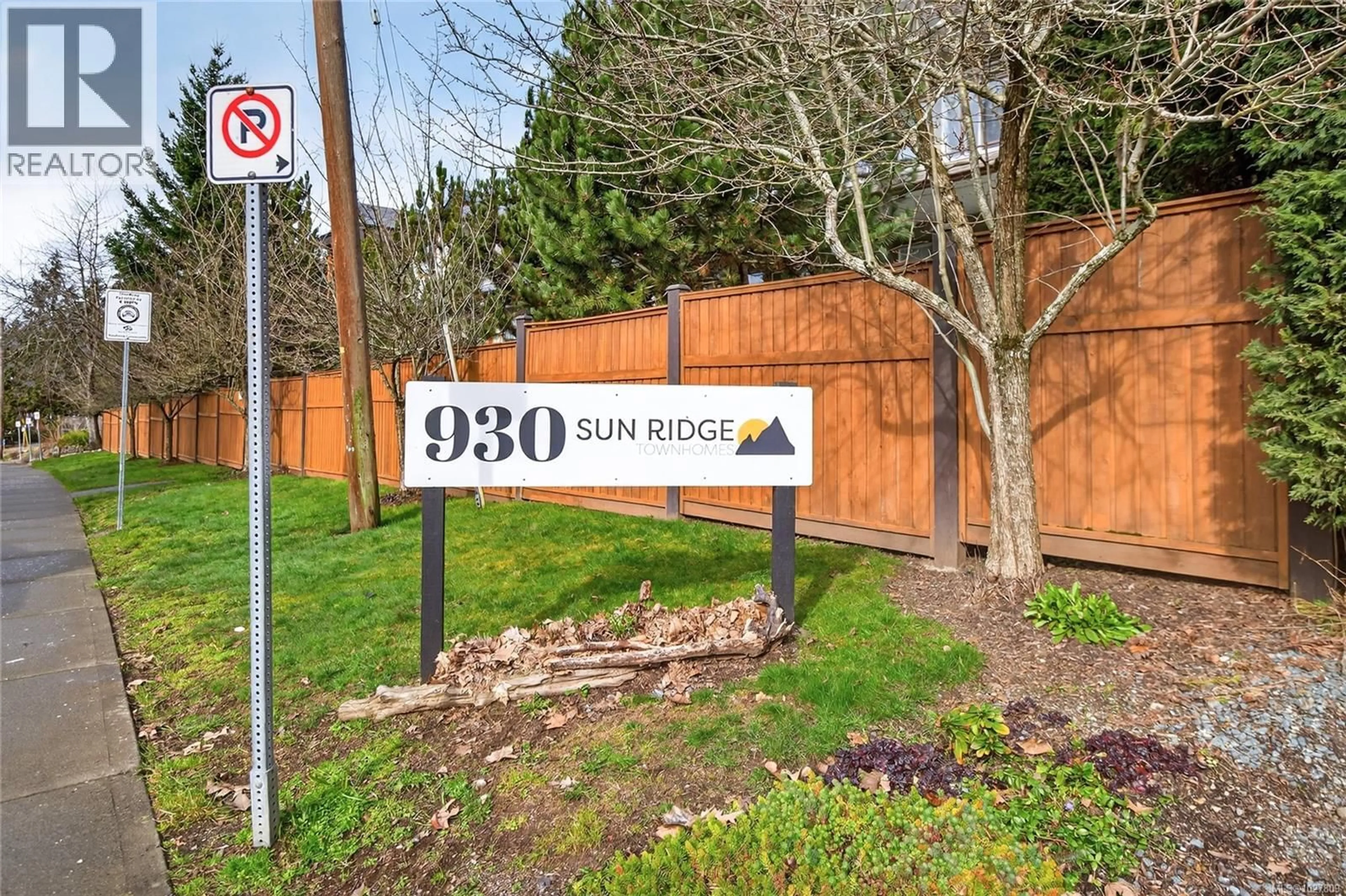 Unknown for 221 - 930 BRAIDWOOD ROAD, Courtenay British Columbia V9N3R9