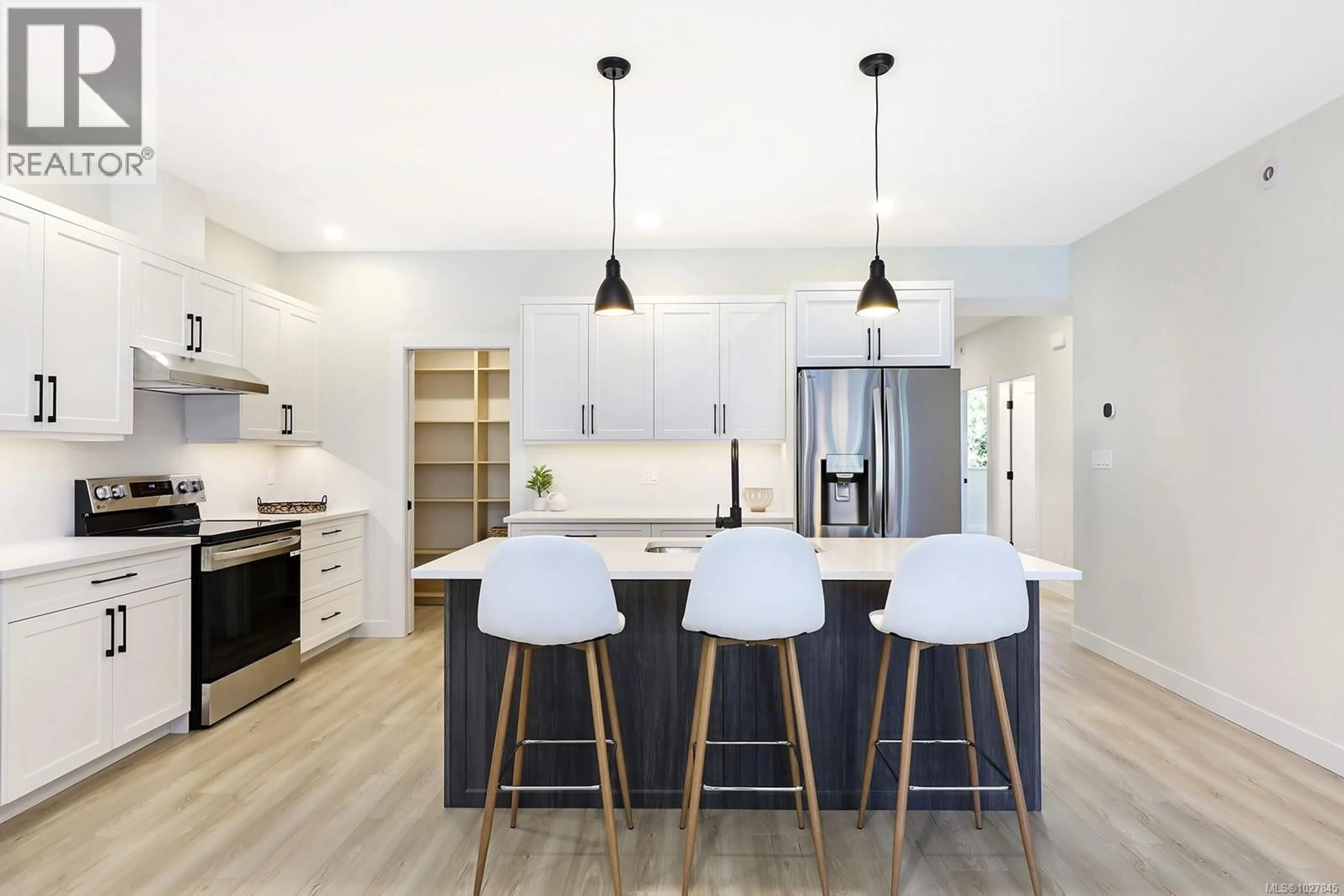 Contemporary kitchen, unknown for 20 - 1505 CROATION ROAD, Campbell River British Columbia V9W3T4