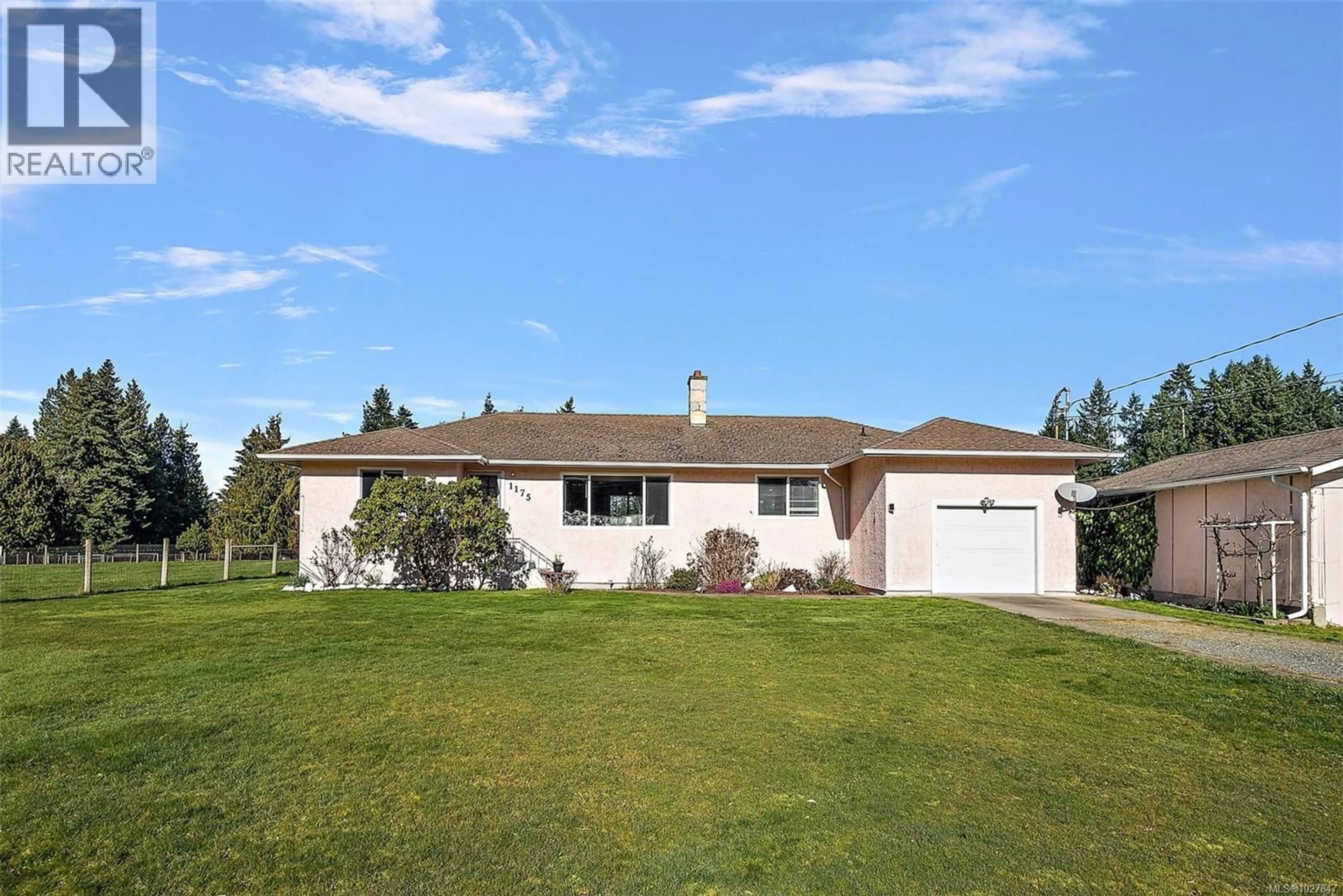 Home with vinyl exterior material, street for 1175 ROLMAR CRESCENT, Cobble Hill British Columbia V8H0E3