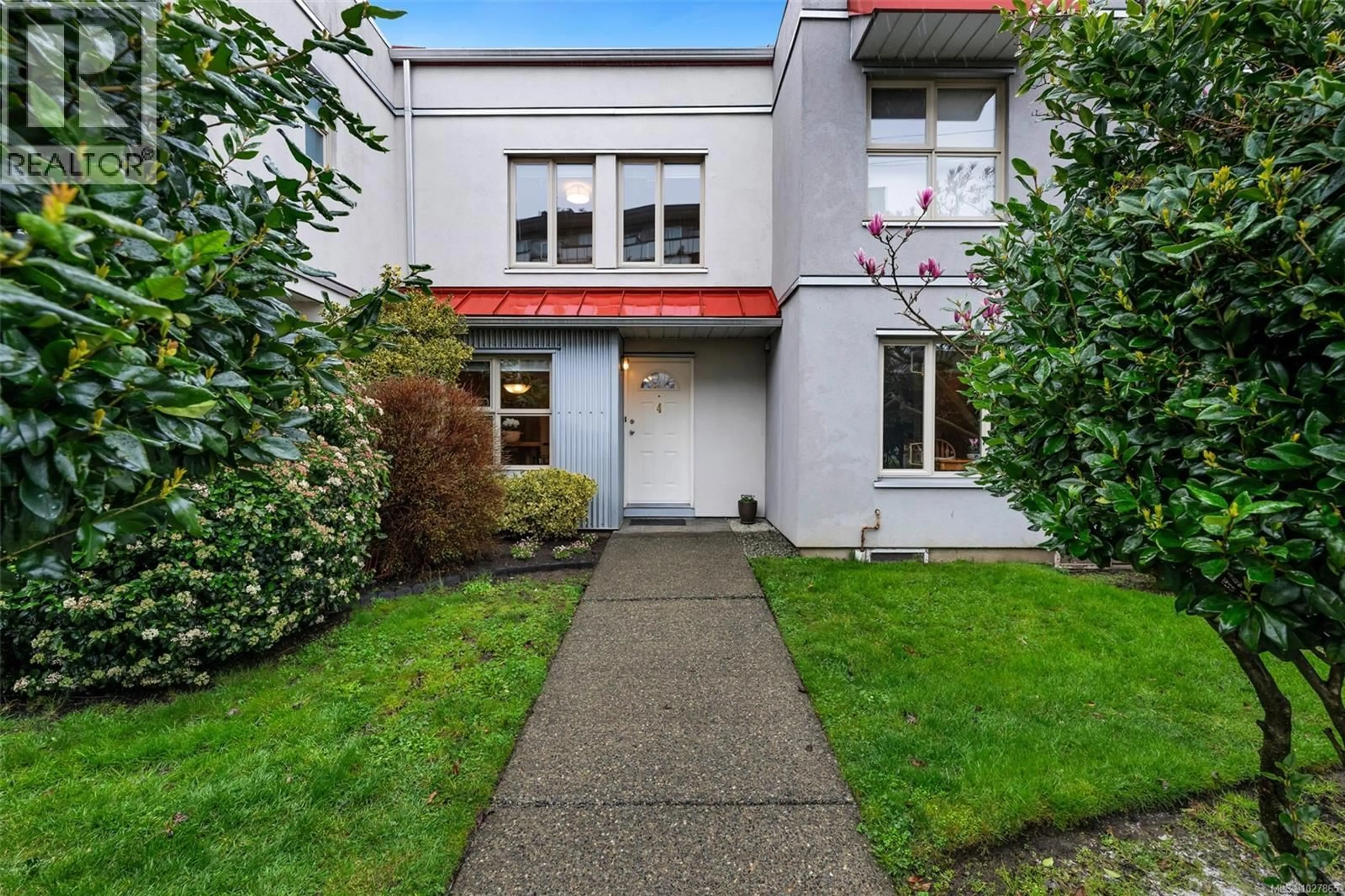 Patio, street for 4 - 930 NORTH PARK STREET, Victoria British Columbia V8T1C6