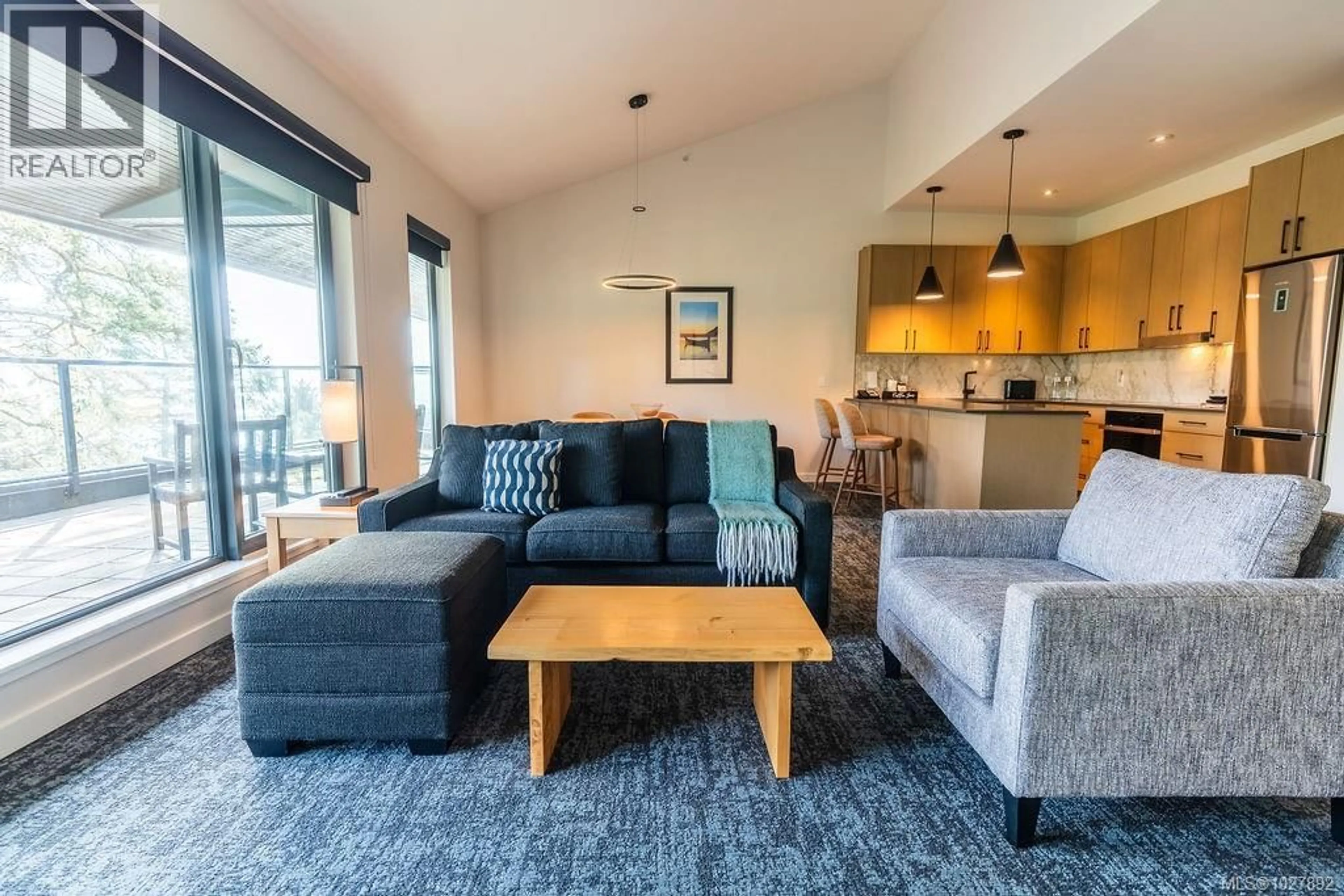 Living room with furniture, unknown for 402 - 596 MARINE DRIVE, Ucluelet British Columbia V0R3A0