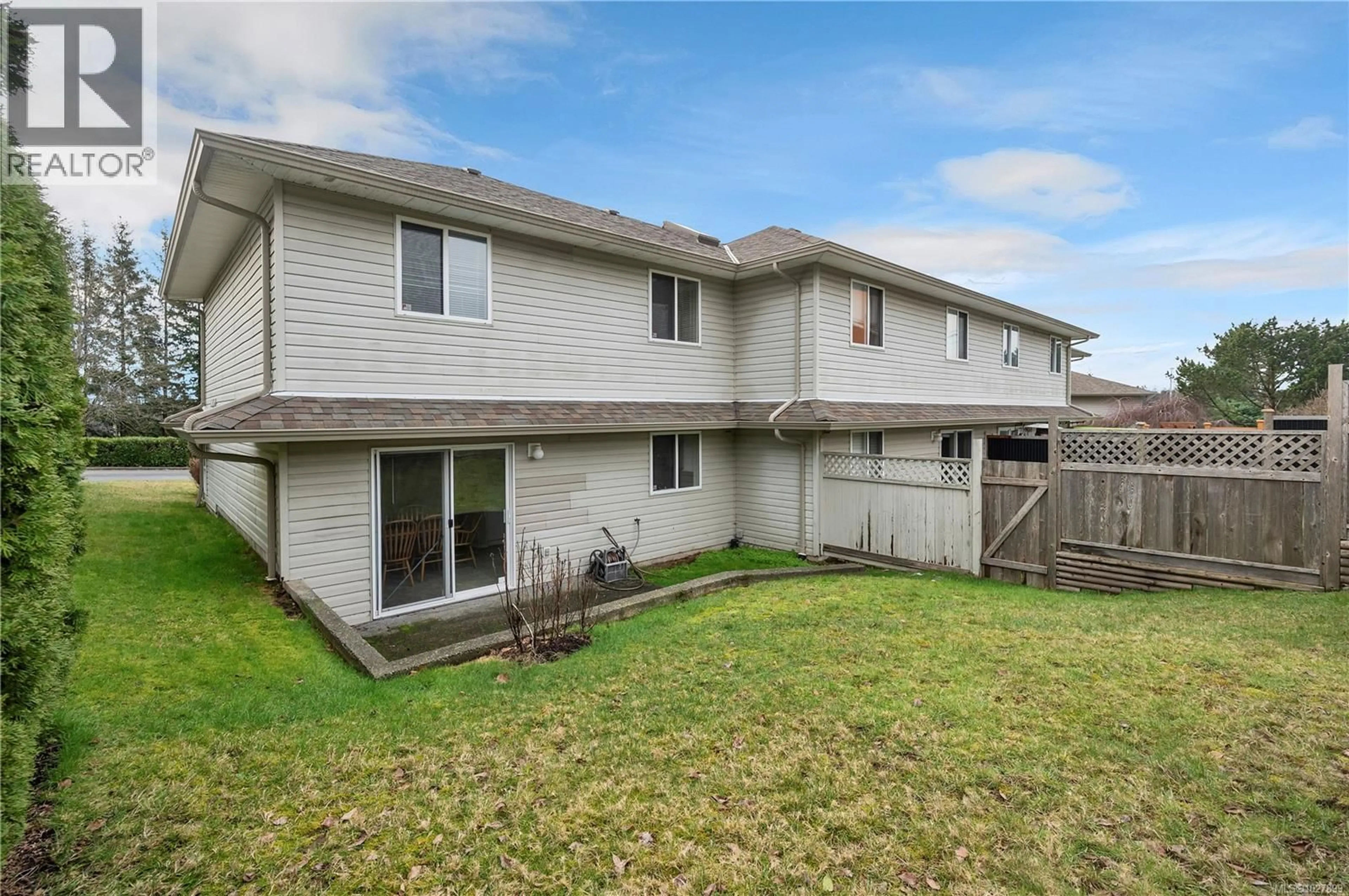 Patio, unknown for 18 - 772 ROBRON ROAD, Campbell River British Columbia V9W7Y9