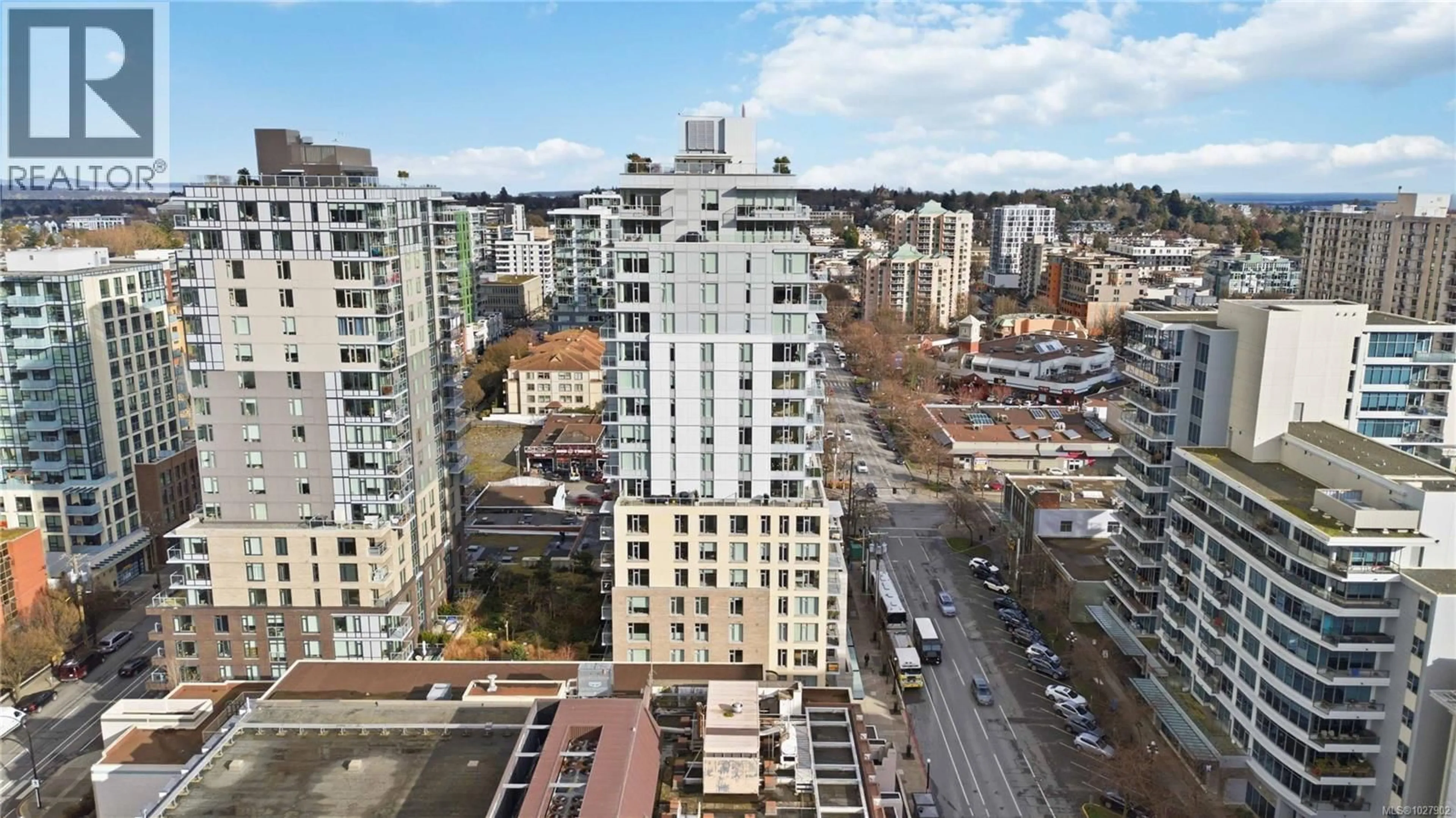 A pic from outside/outdoor area/front of a property/back of a property/a pic from drone, city buildings view from balcony for 1001 - 848 YATES STREET, Victoria British Columbia V8W0G2