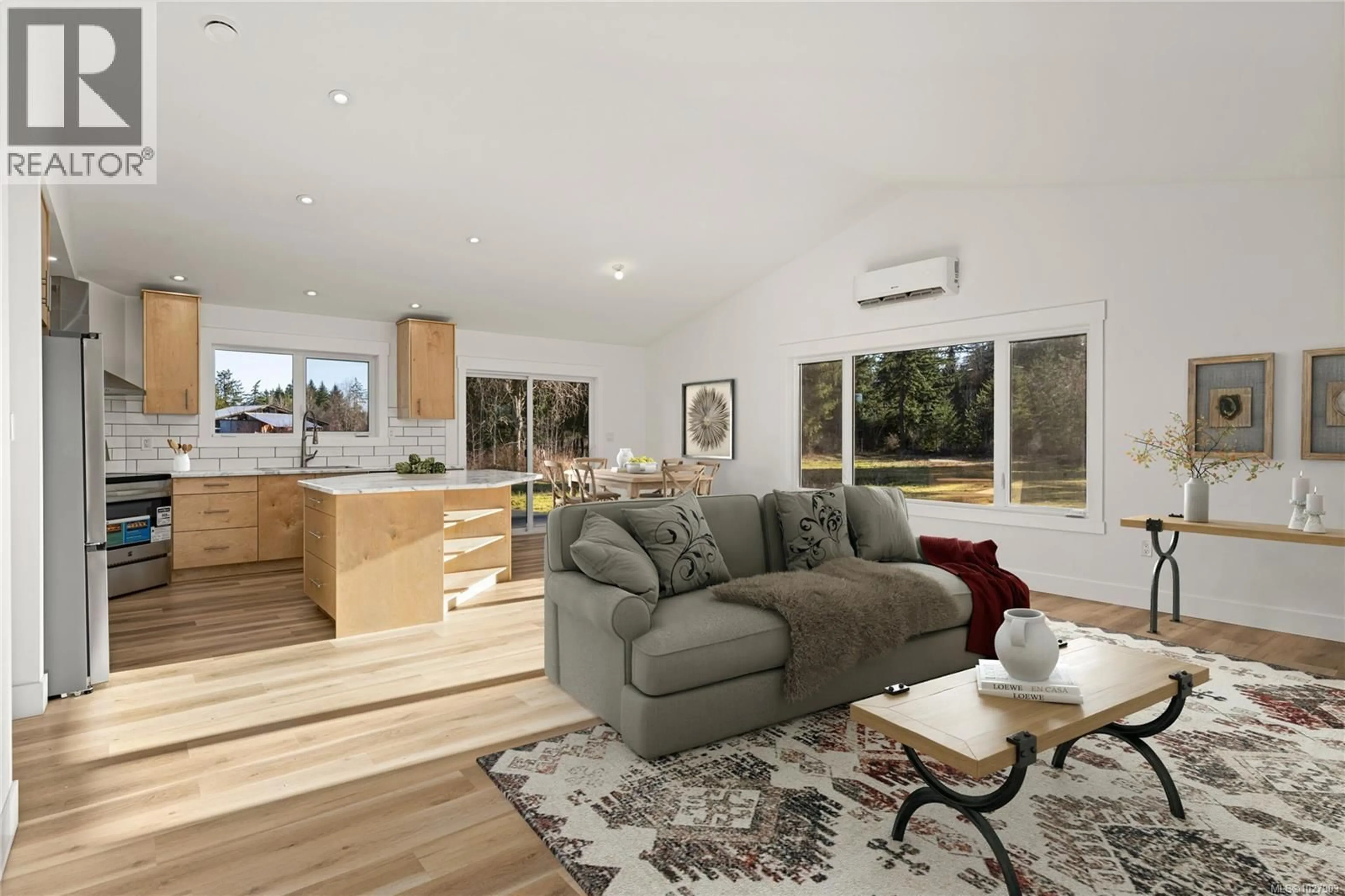 Open concept kitchen, unknown for 3365 PONDEROSA WAY, Qualicum Beach British Columbia V9K2J8