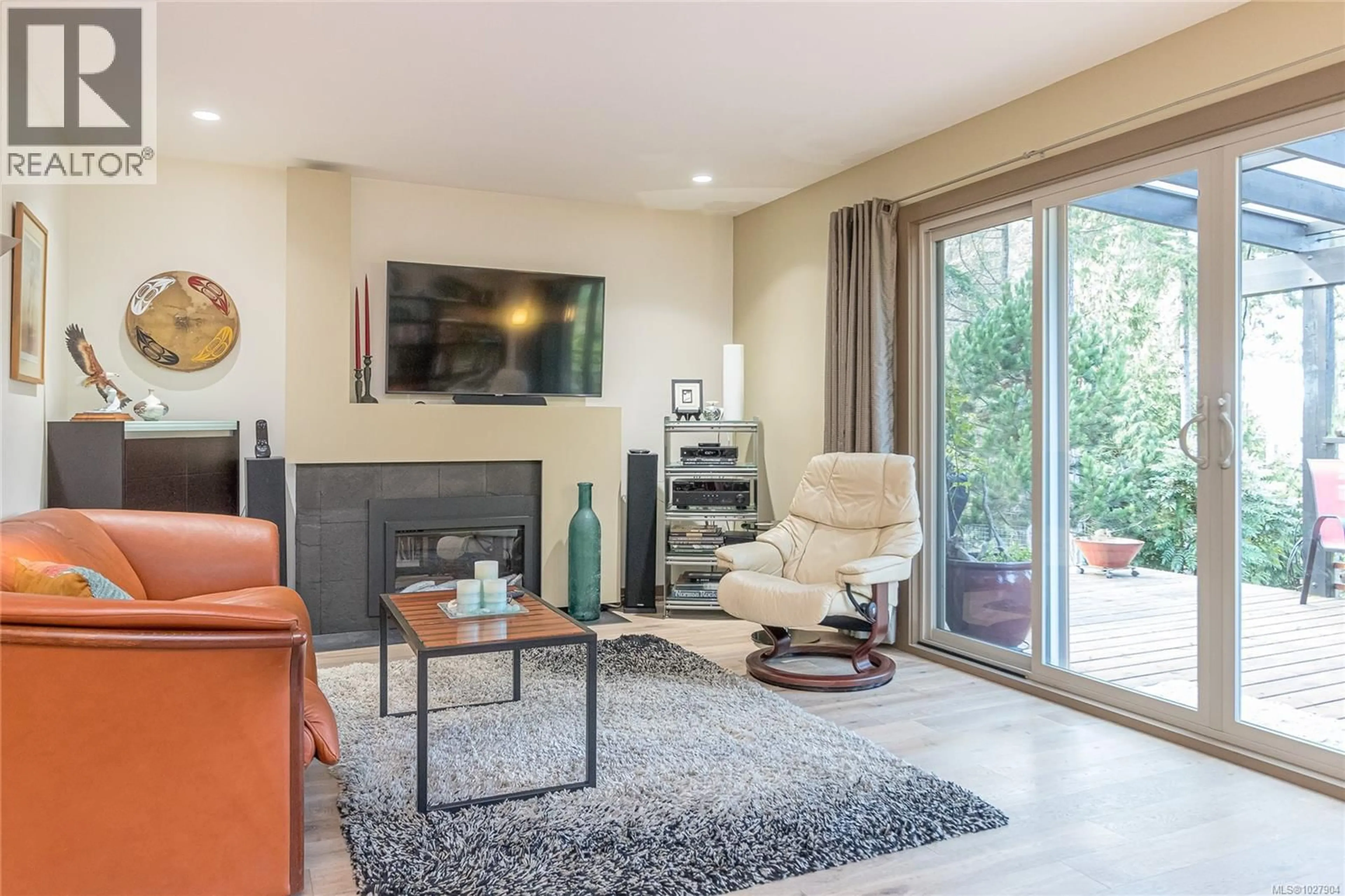 Living room with furniture, unknown for 1650 CLAUDET ROAD, Nanoose Bay British Columbia V9P9B4