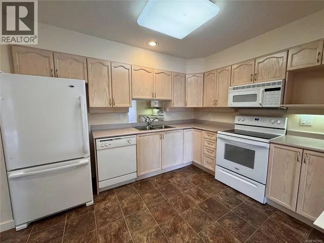 26 - 2055 GALERNO ROAD, Campbell River 3